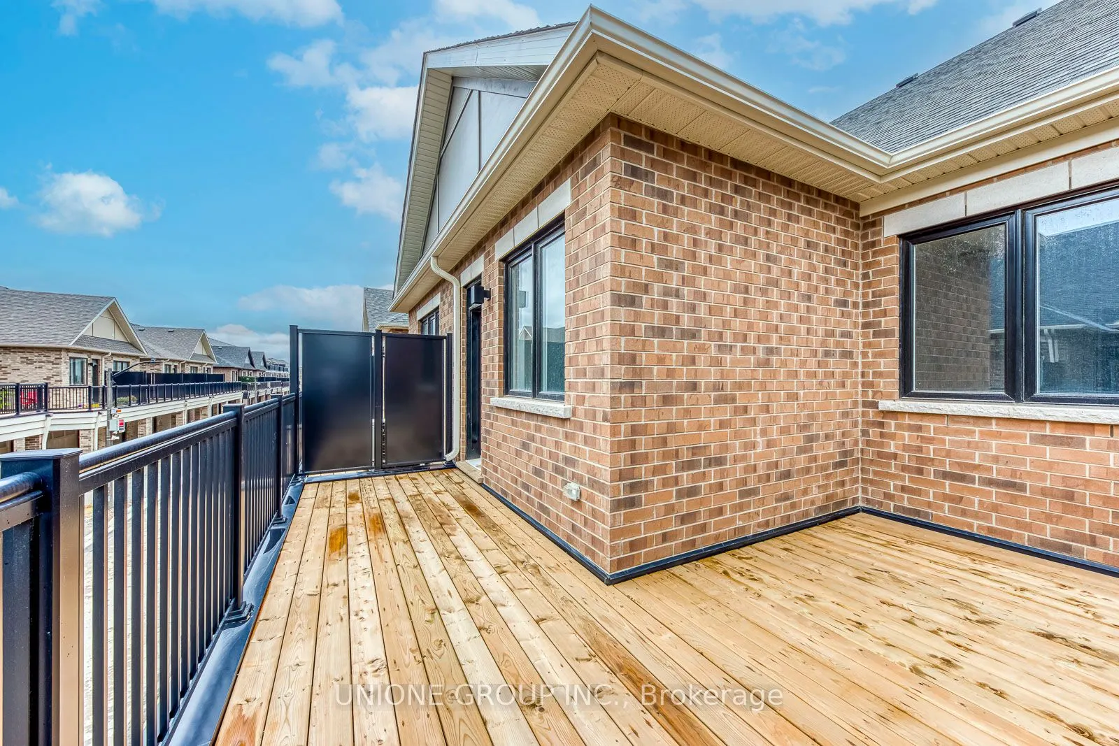 3261 Crystal Drive