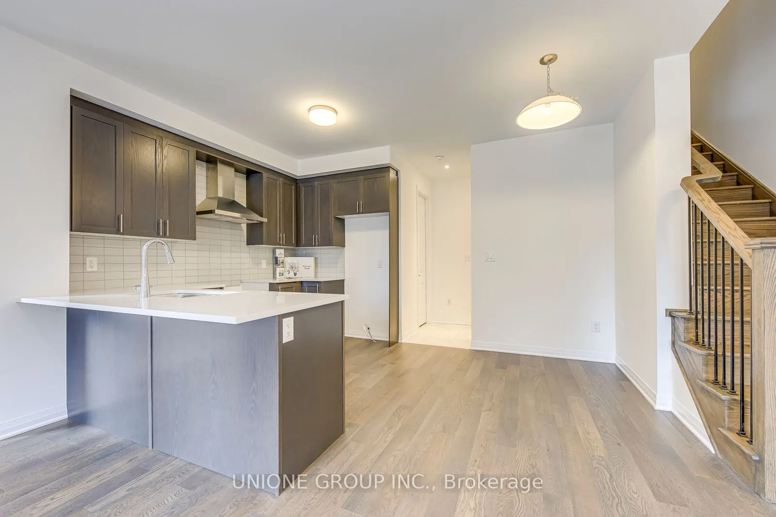 3261 Crystal Drive