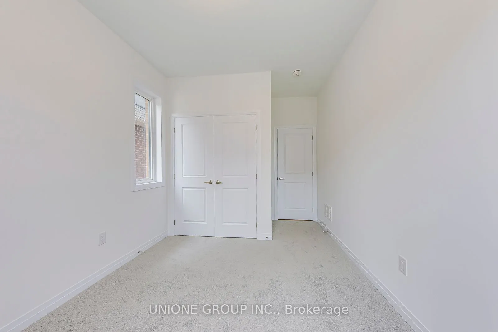 3261 Crystal Drive