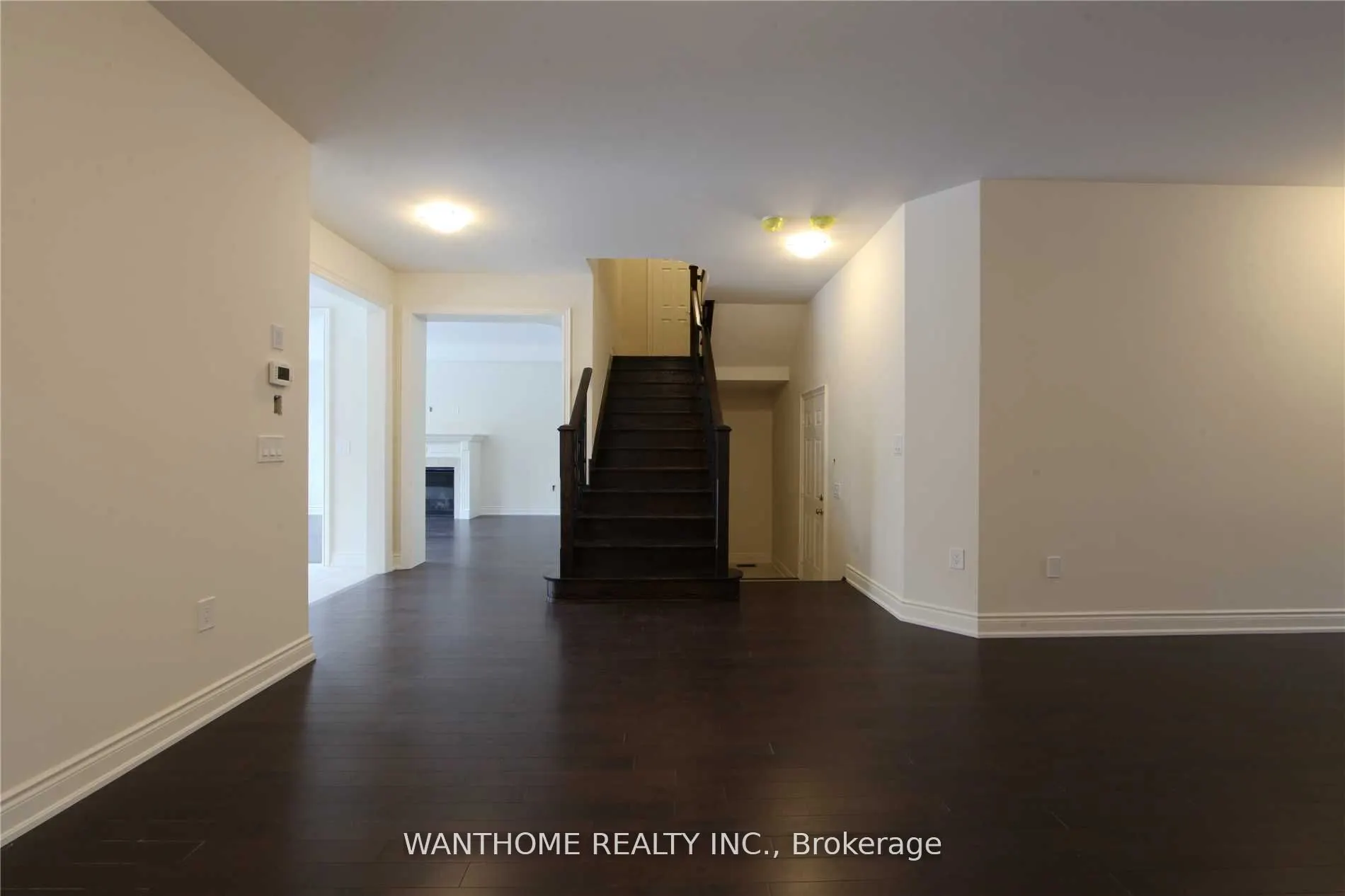 156 Belmore Court S