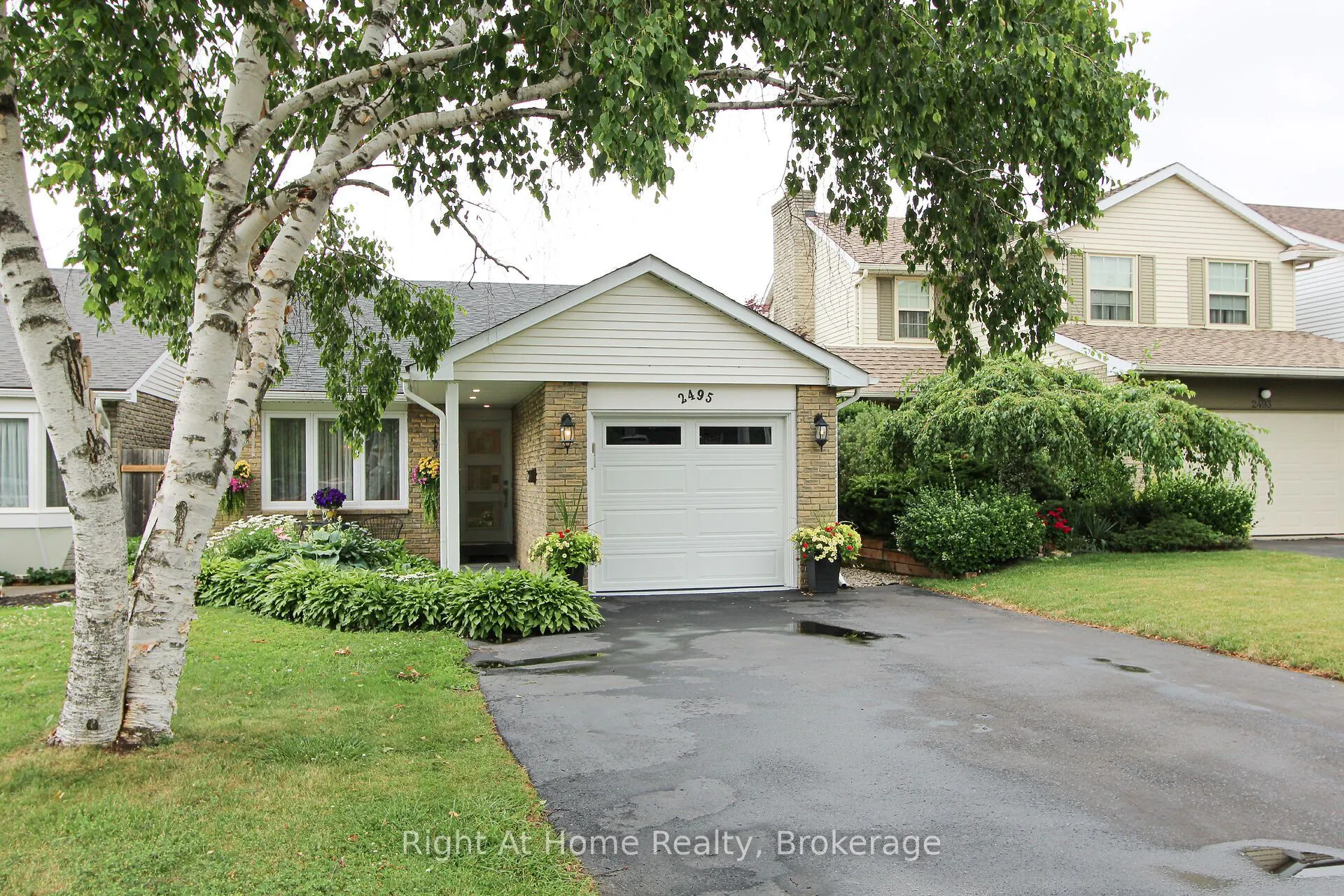 2495 Snowhill Court