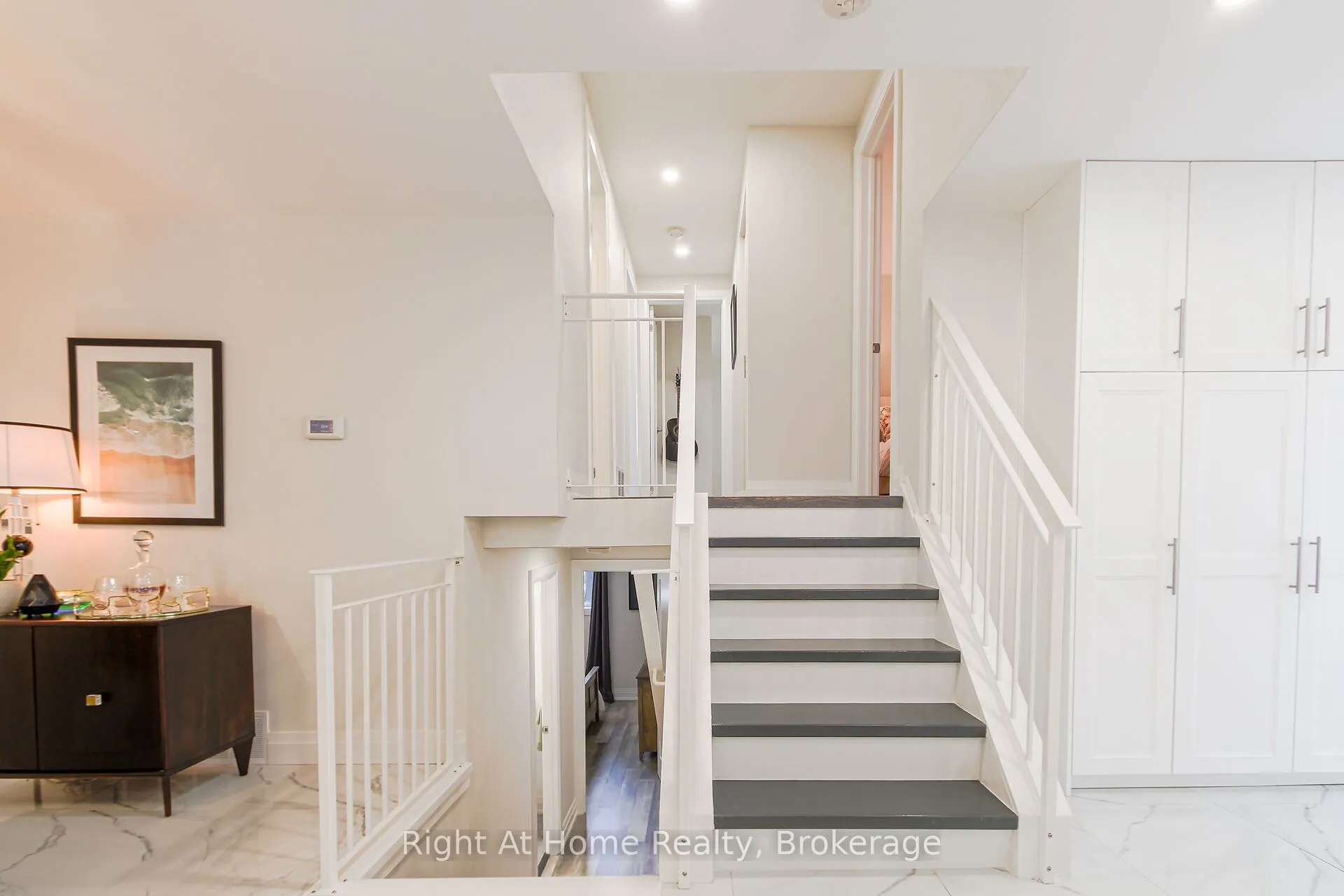 2495 Snowhill Court