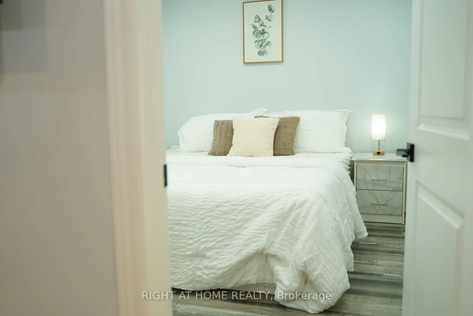 51 Vodden Court, #60