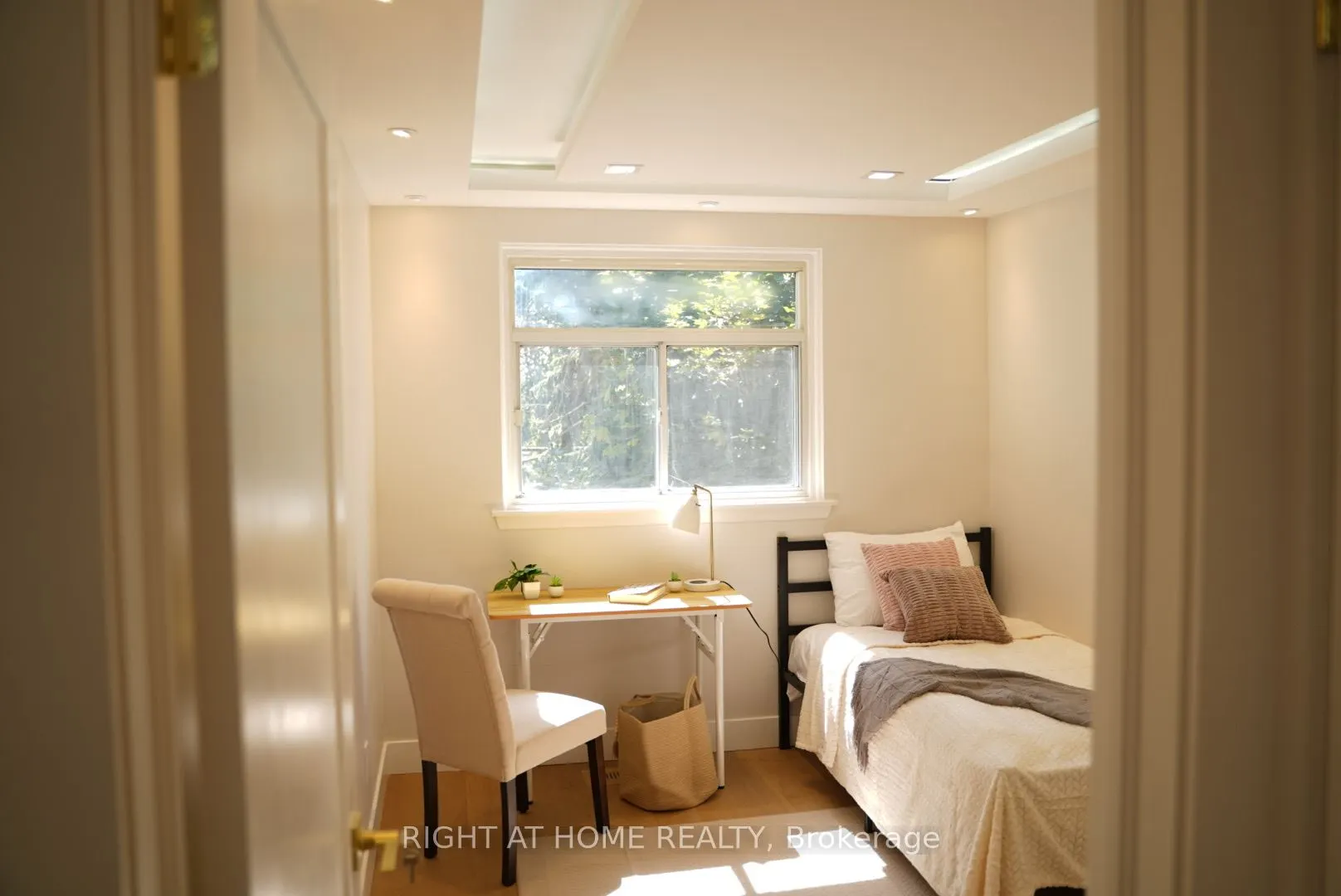 51 Vodden Court, #60