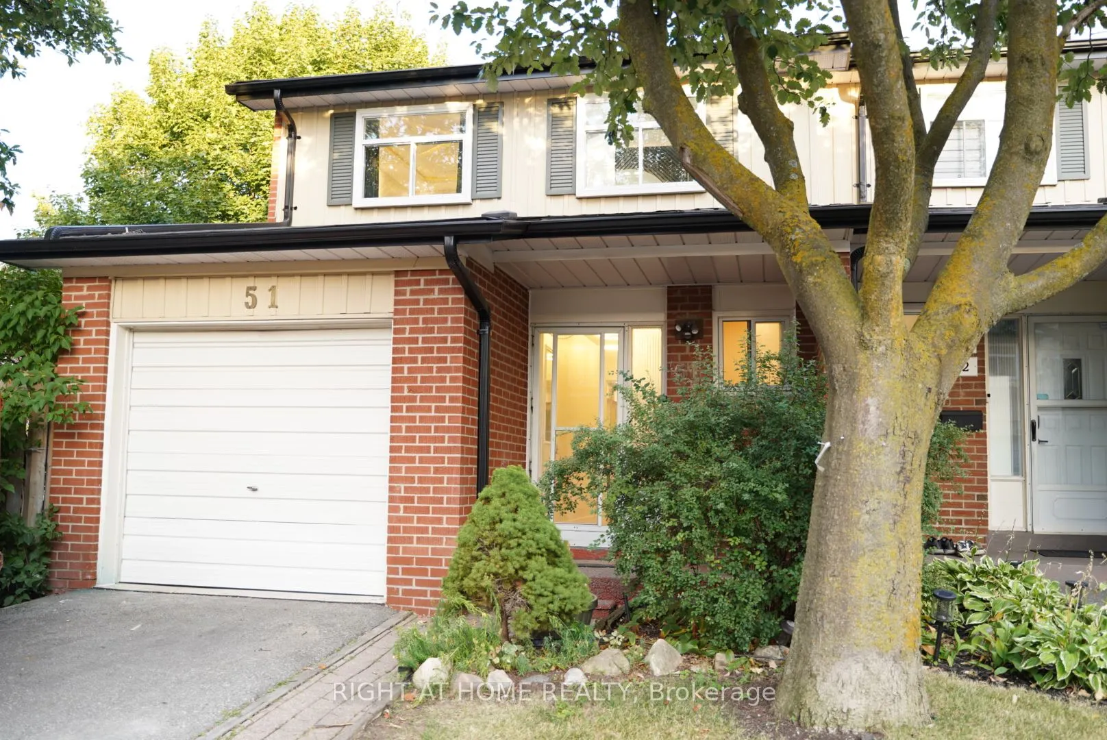 51 Vodden Court, #60