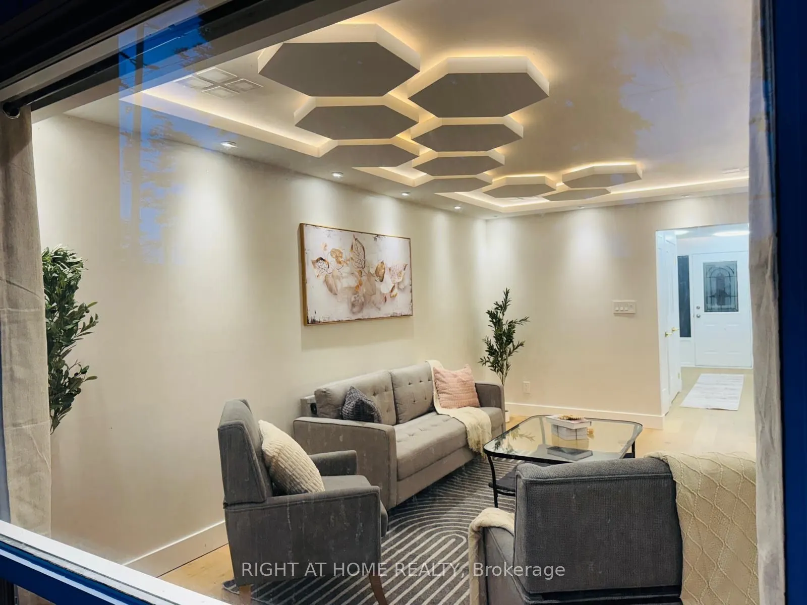 51 Vodden Court, #60