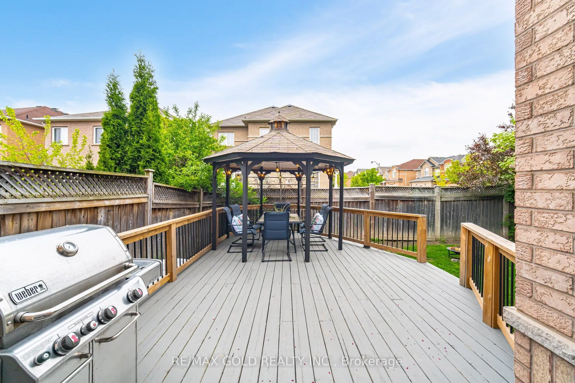 16 Larkberry Road
