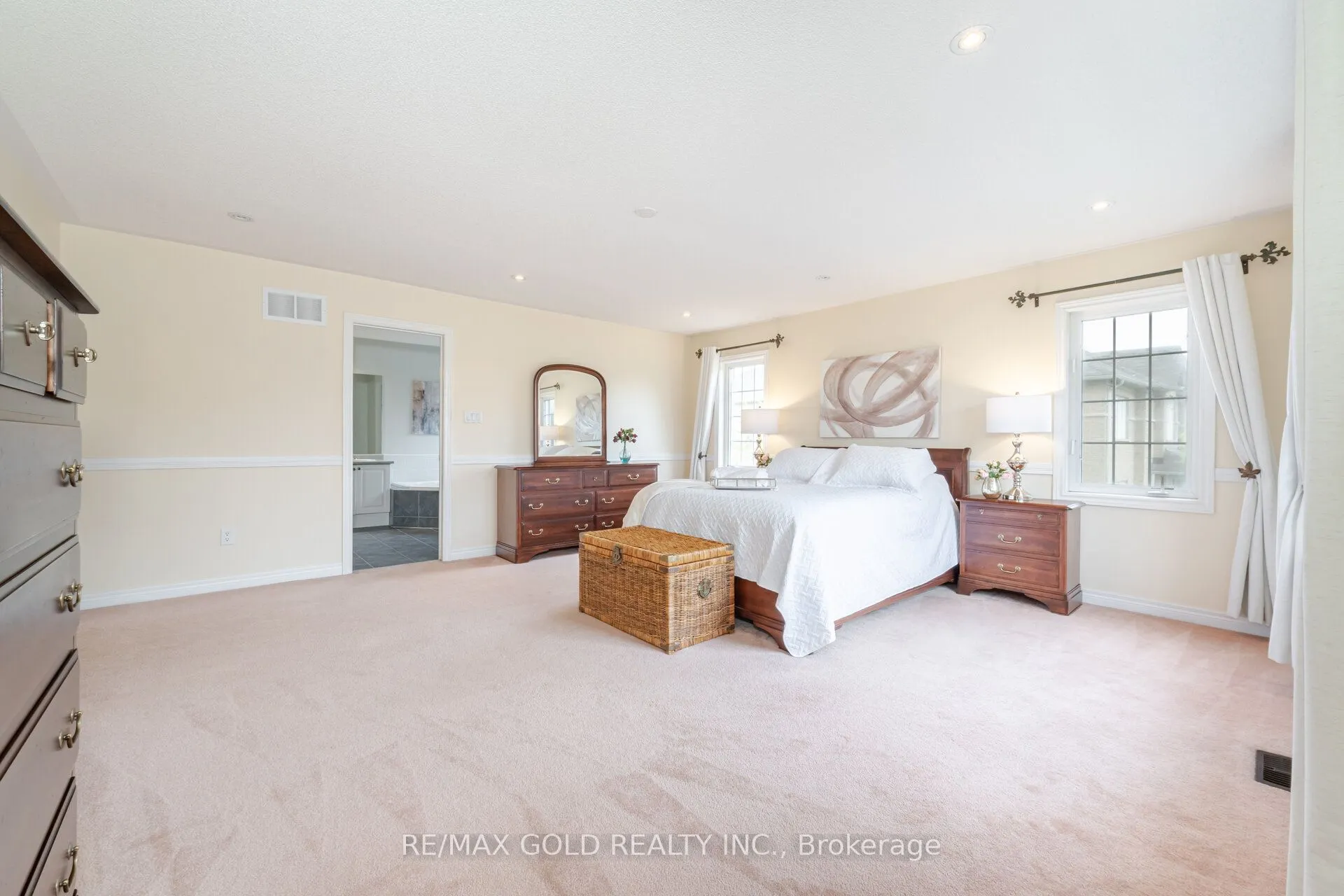 16 Larkberry Road