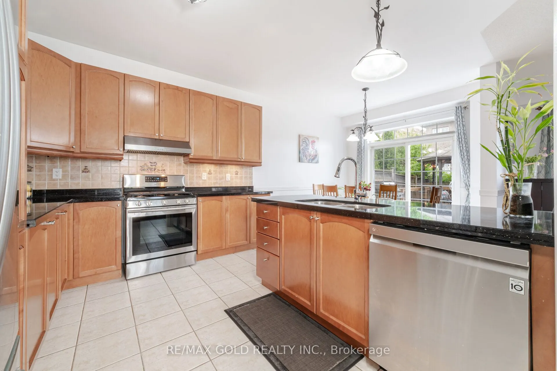 16 Larkberry Road