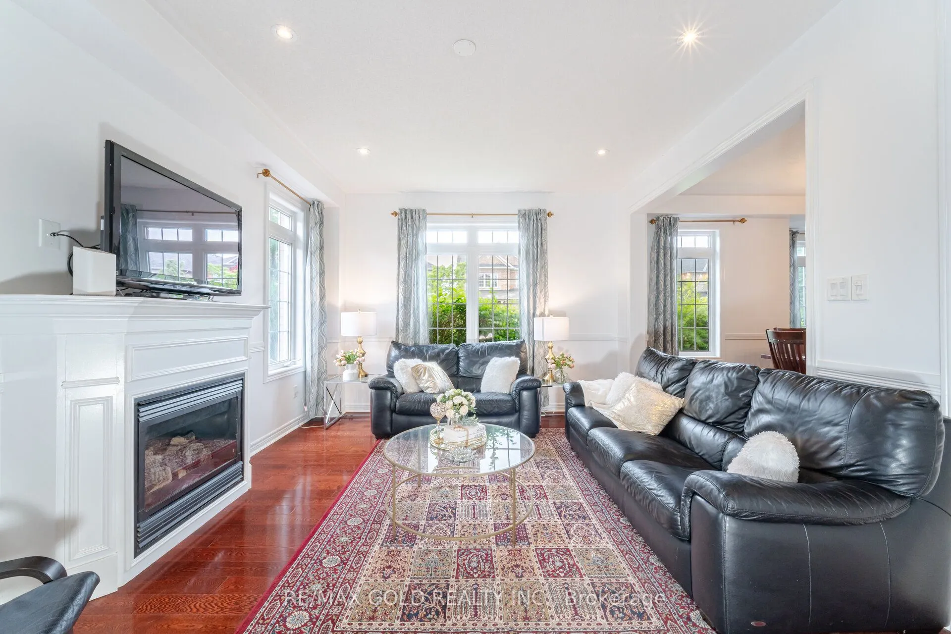 16 Larkberry Road