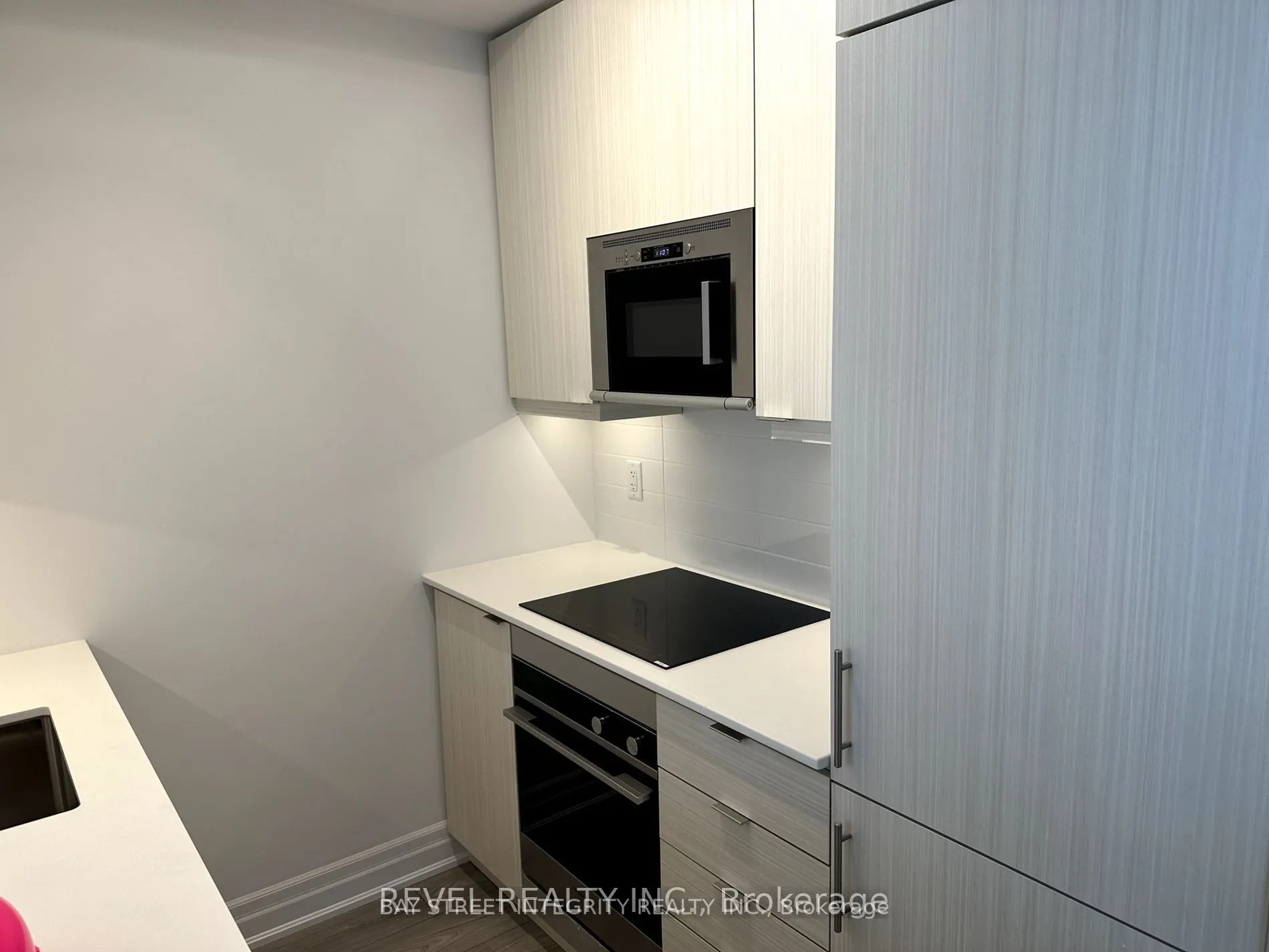 36 Elm Drive W, #3204