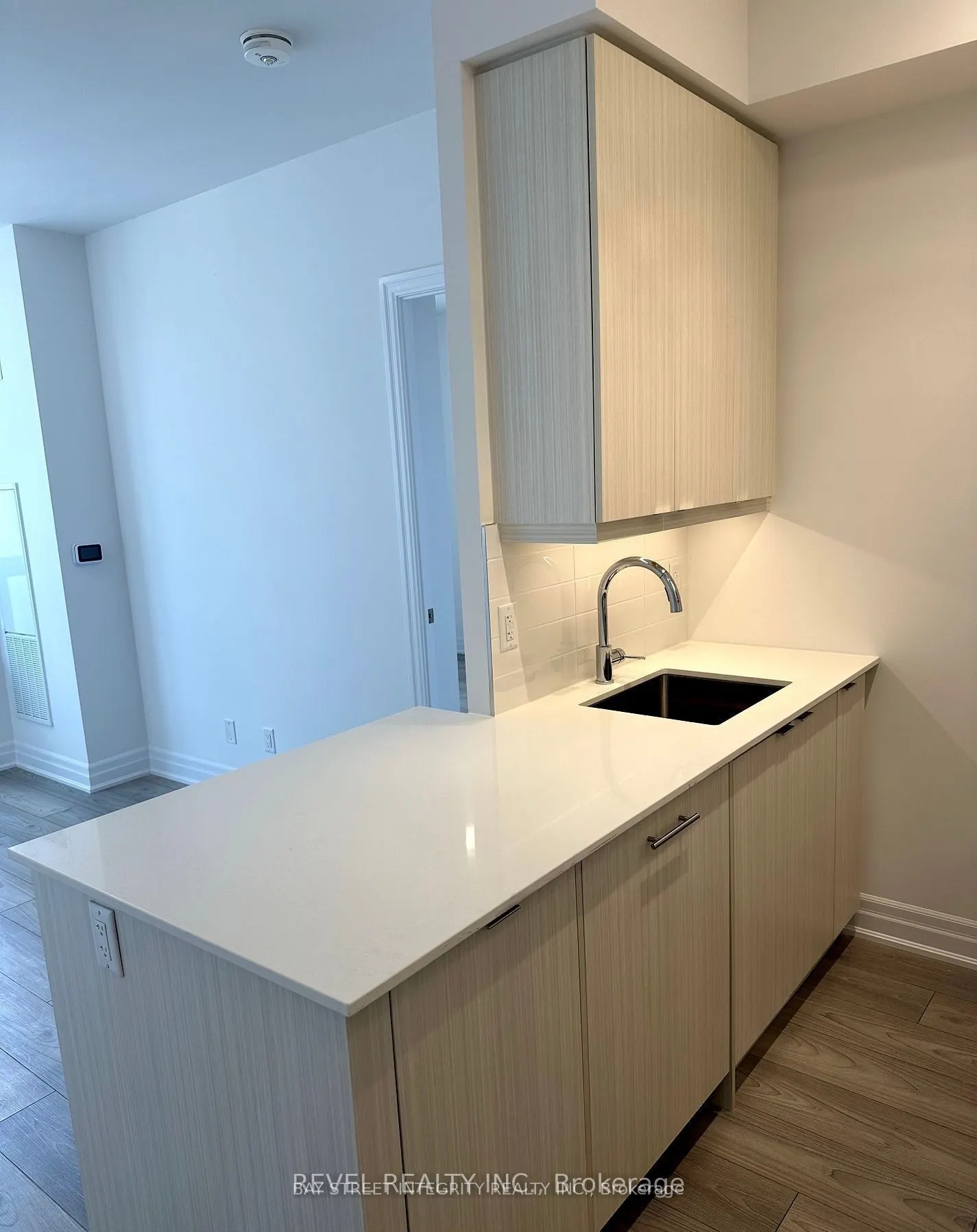 36 Elm Drive W, #3204