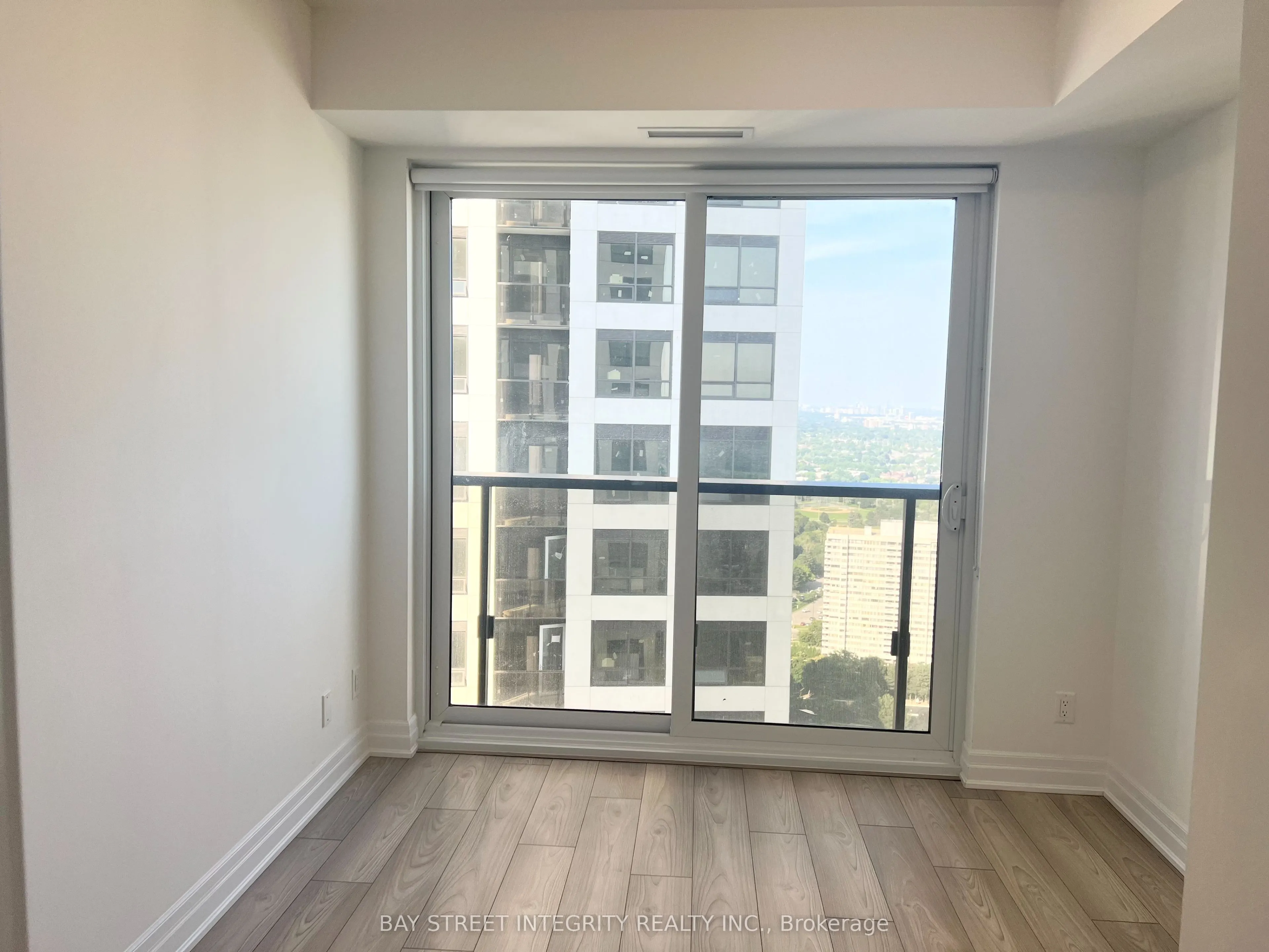36 Elm Drive W, #3204