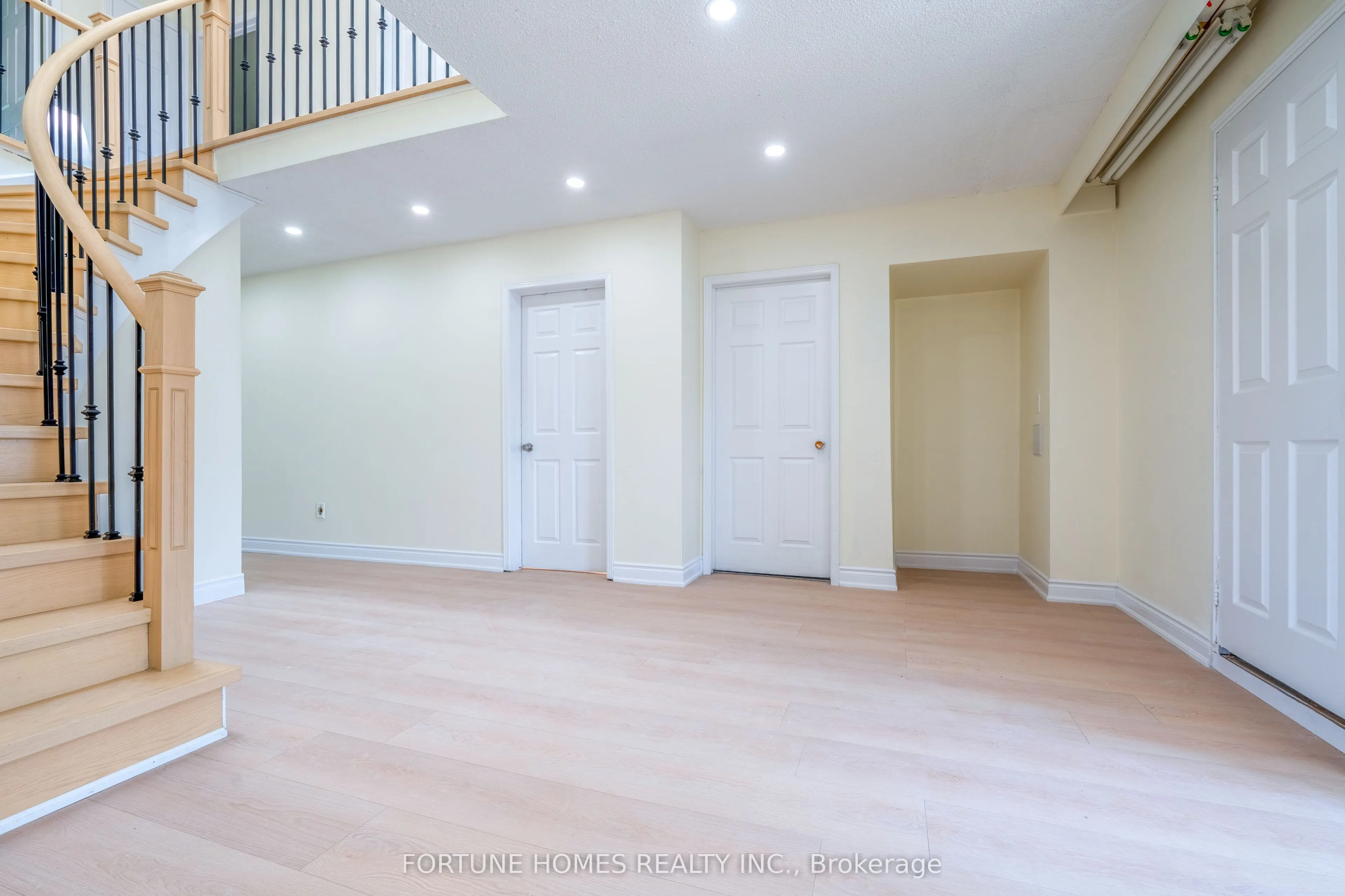68 Nasmith Street