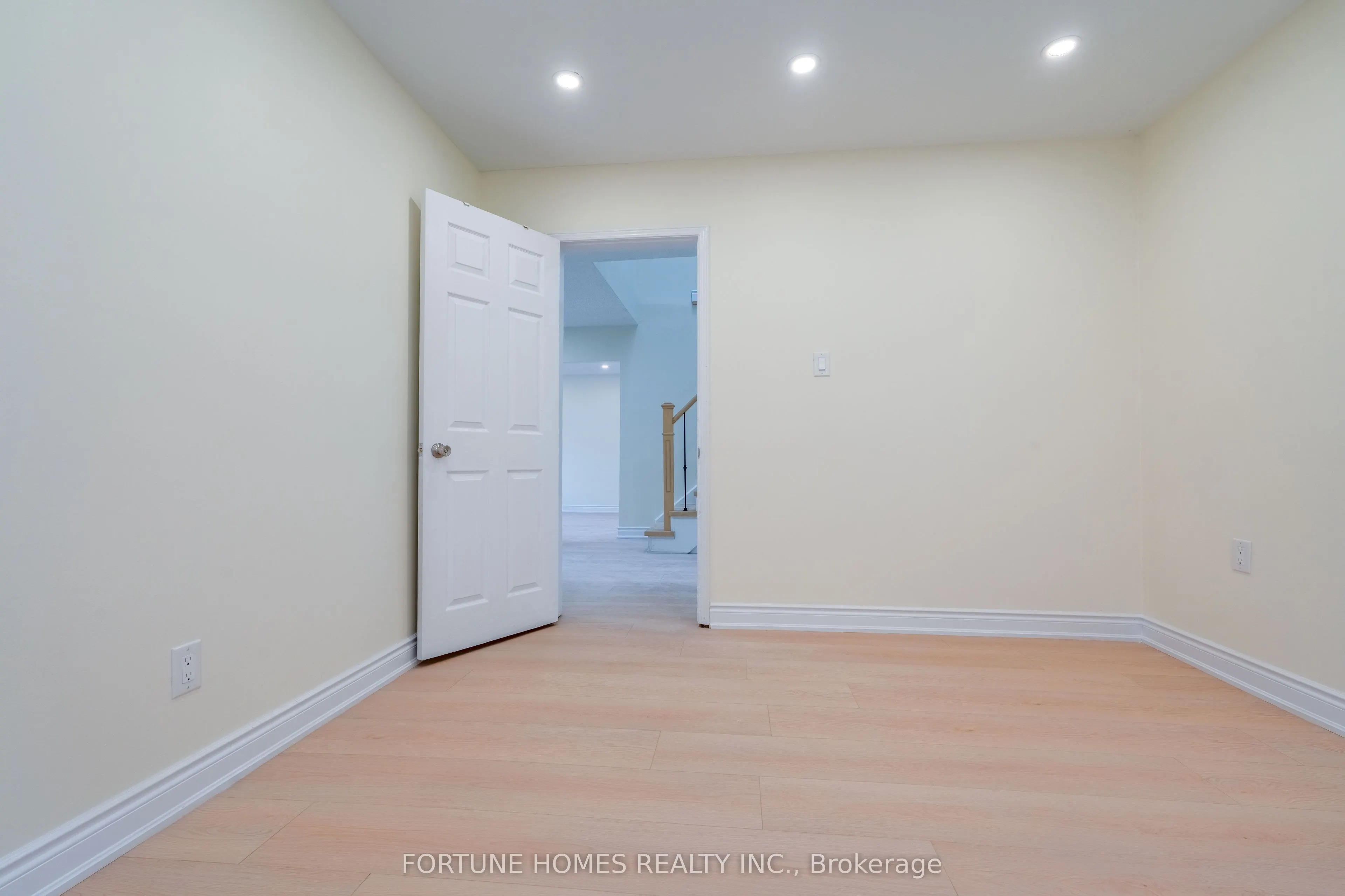 68 Nasmith Street