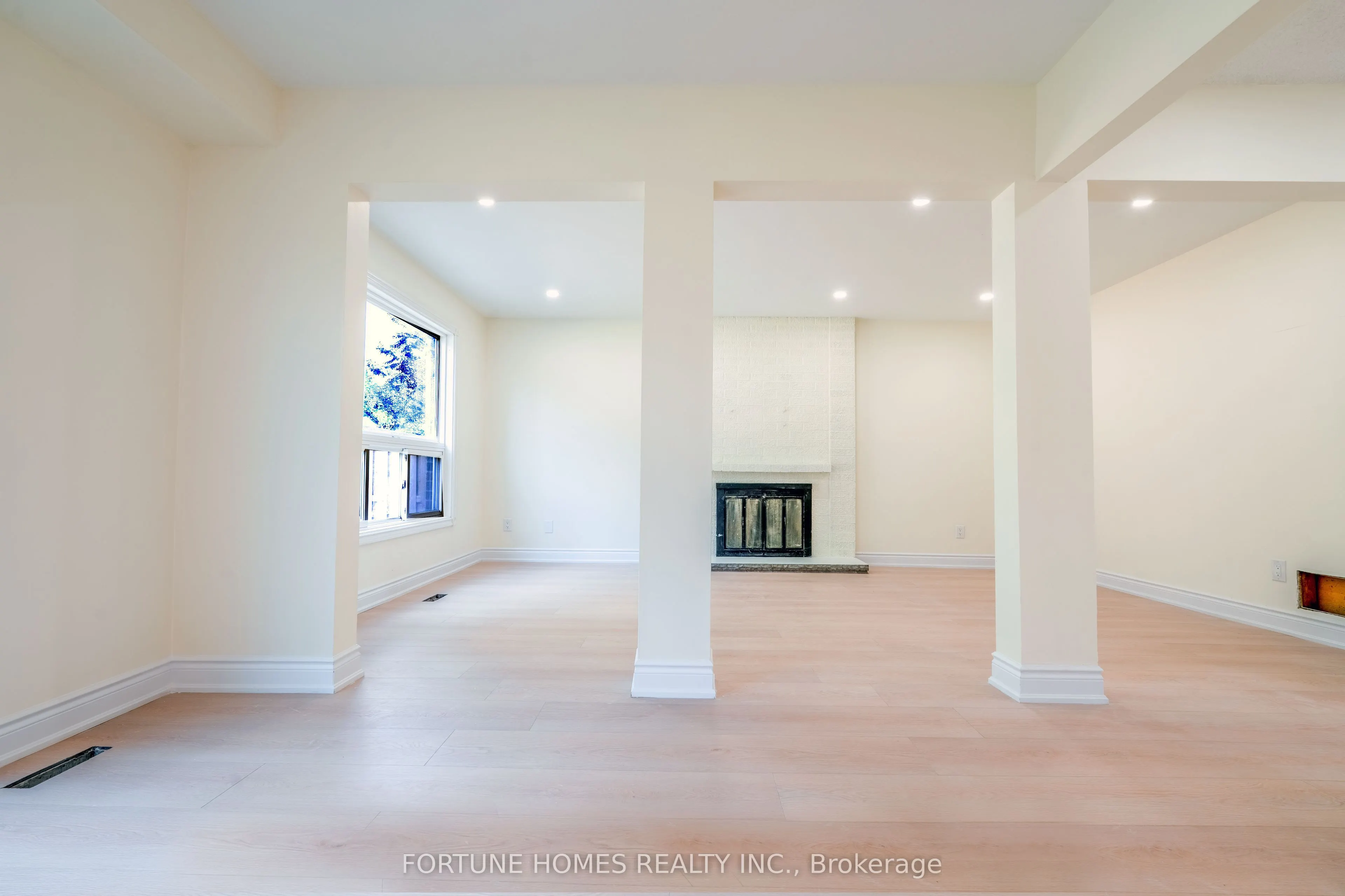 68 Nasmith Street