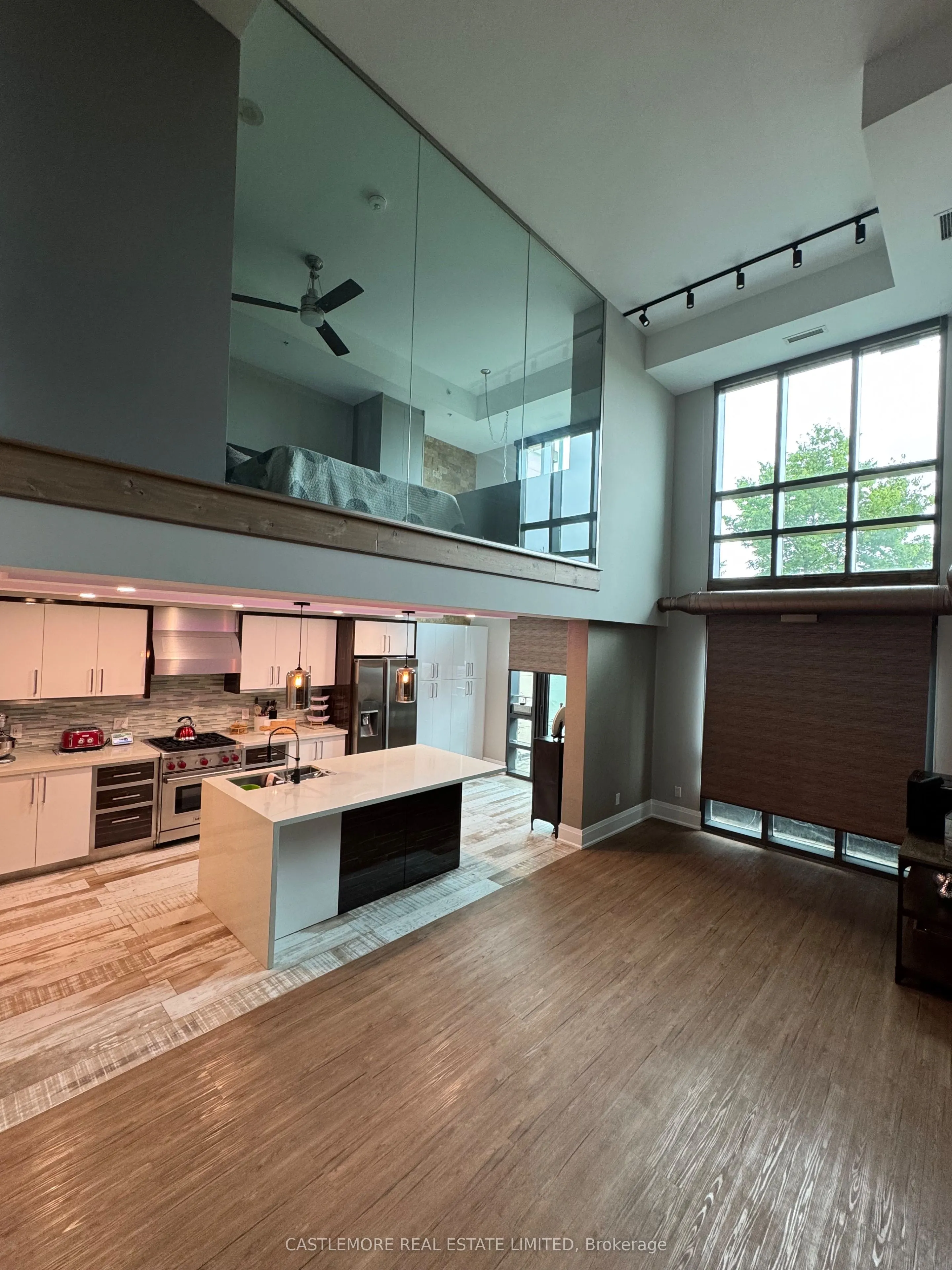 45 Yorkland Boulevard, #105