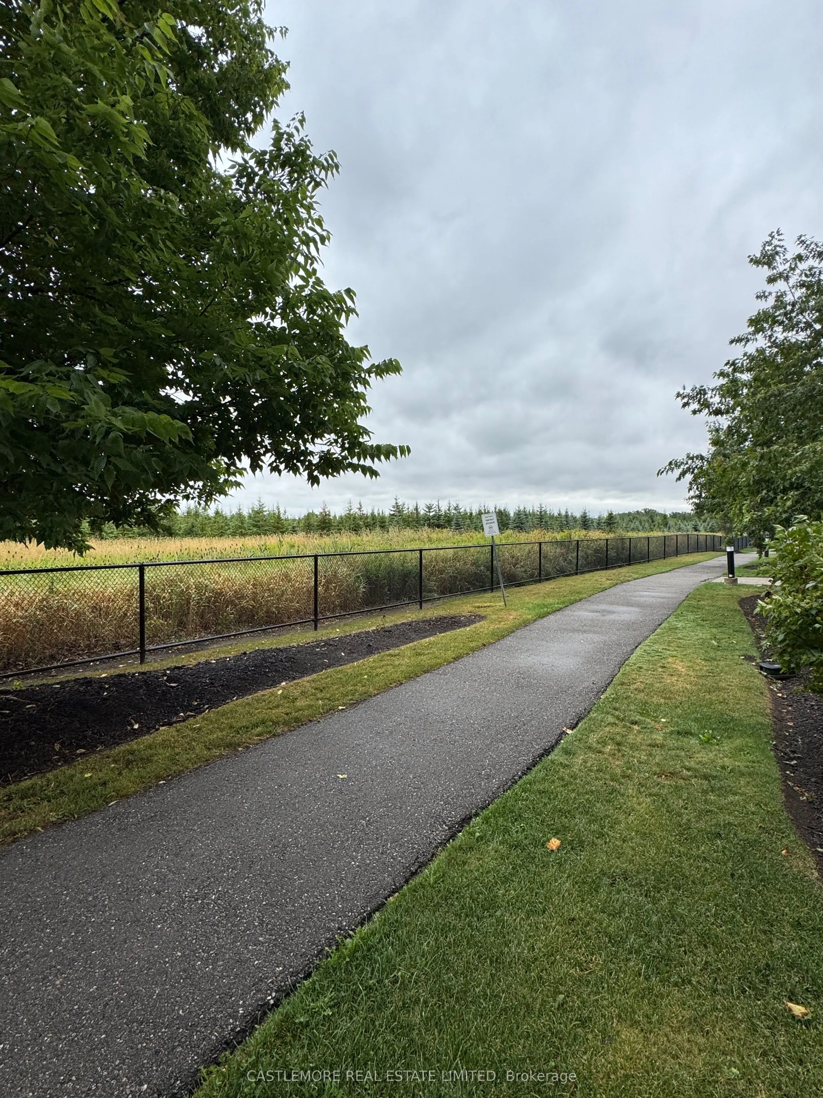 45 Yorkland Boulevard #105