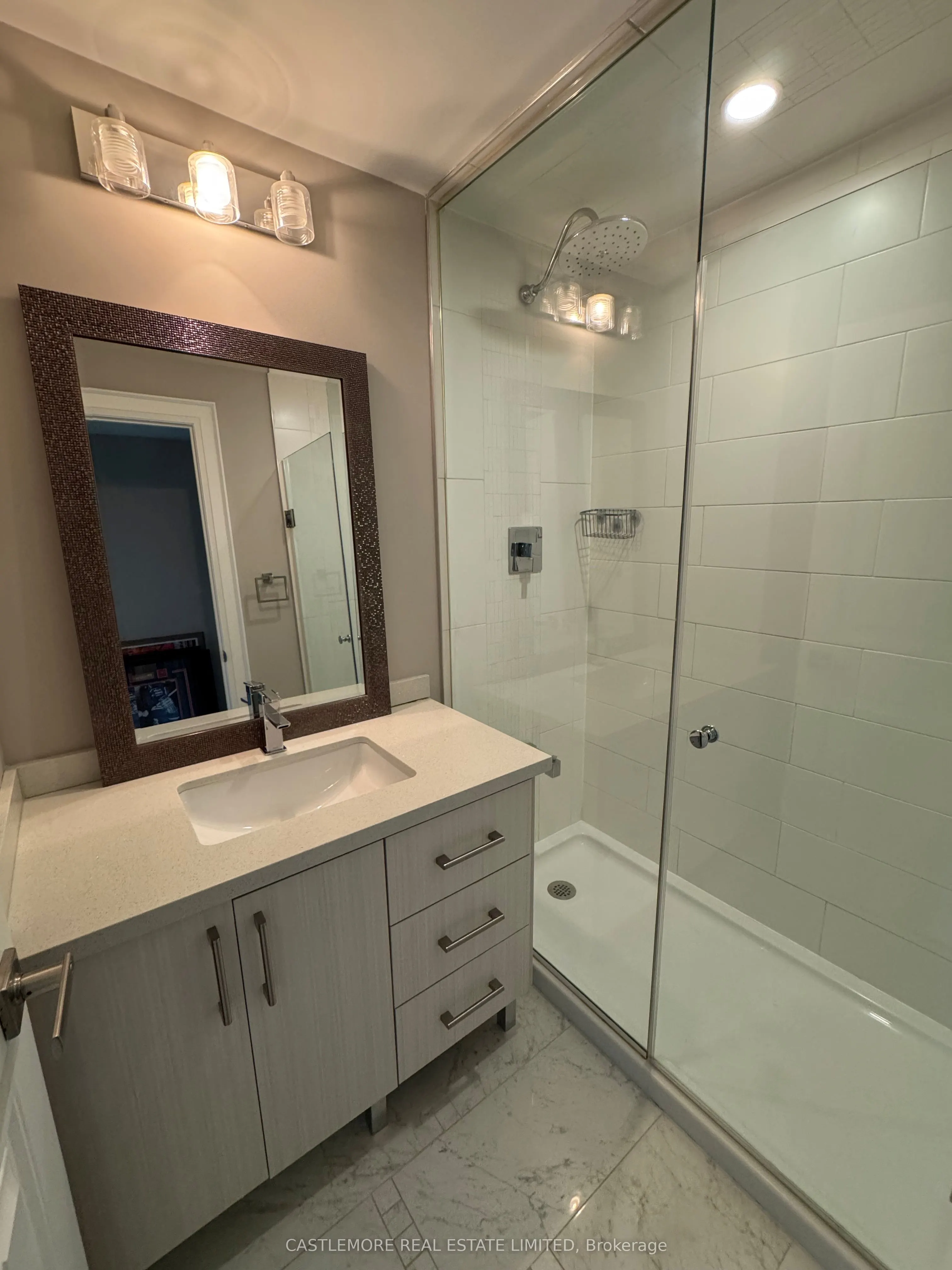 45 Yorkland Boulevard, #105