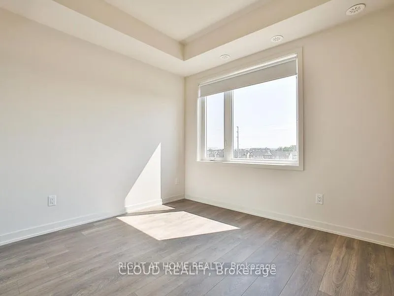 58 SKY HARBOUR Drive, #410