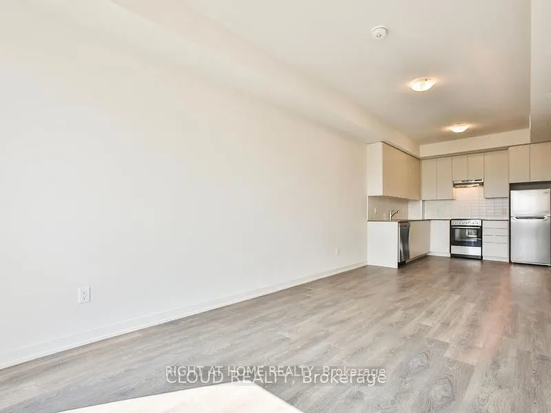 58 SKY HARBOUR Drive, #410