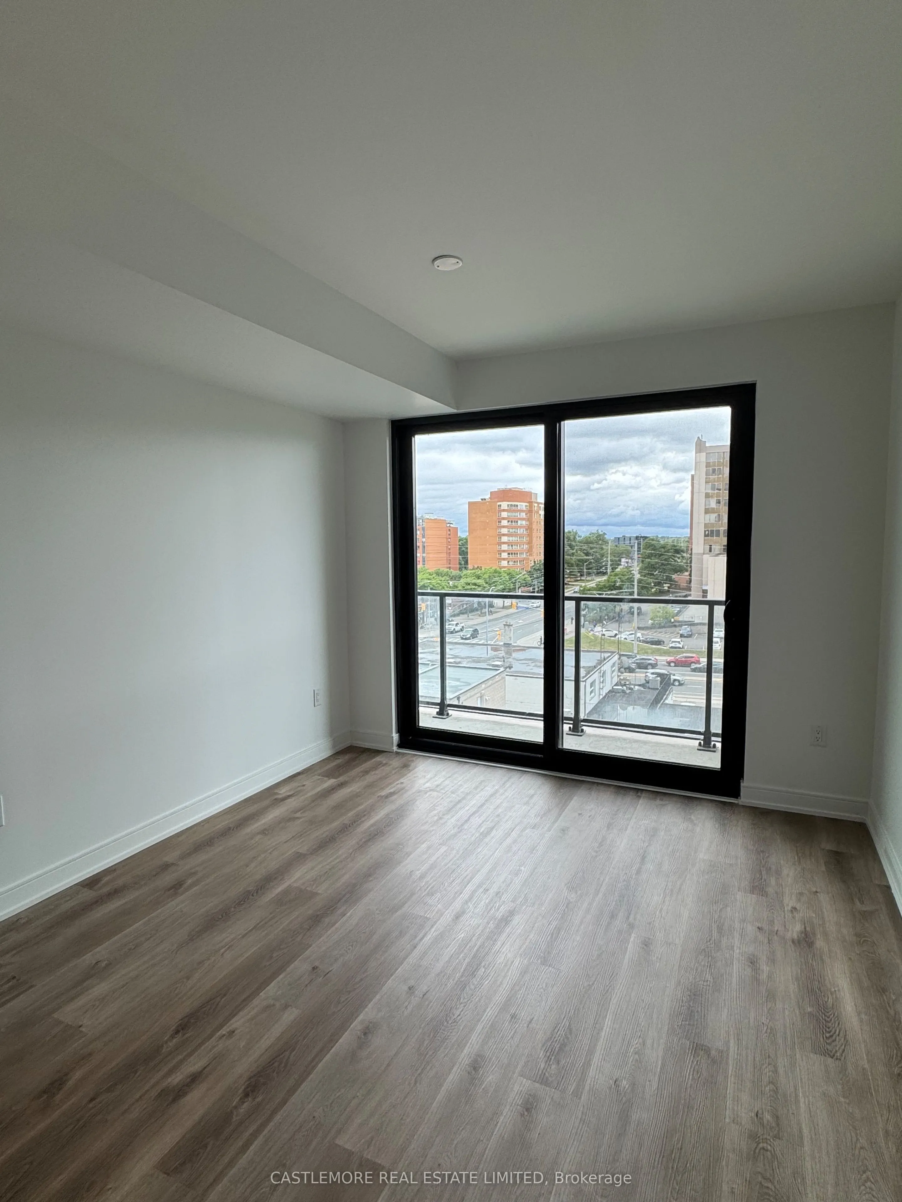 3009 Novar Road, #512