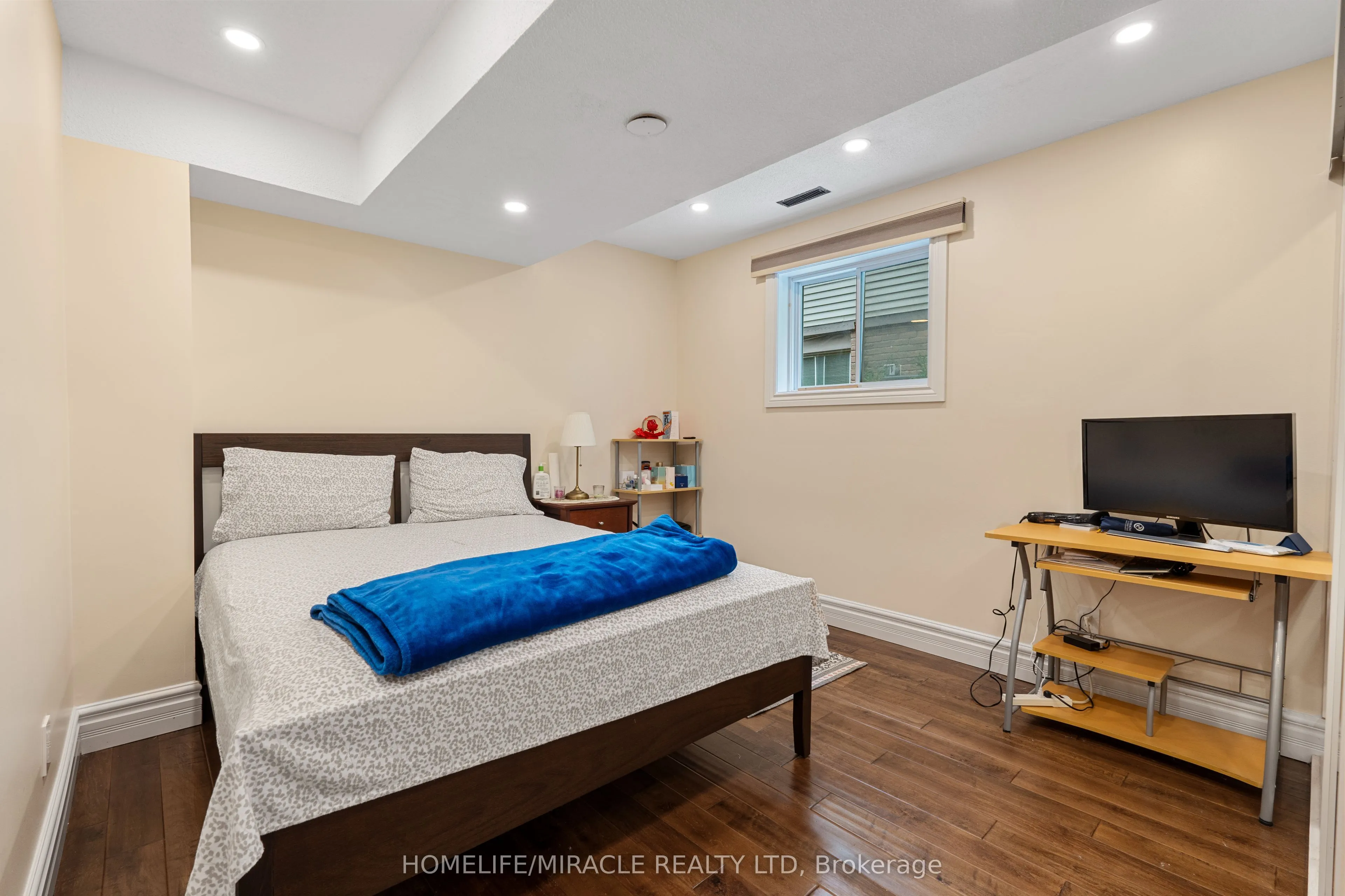 4216 Sunflower Drive