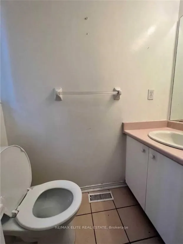1240 Westview Terrace, #29