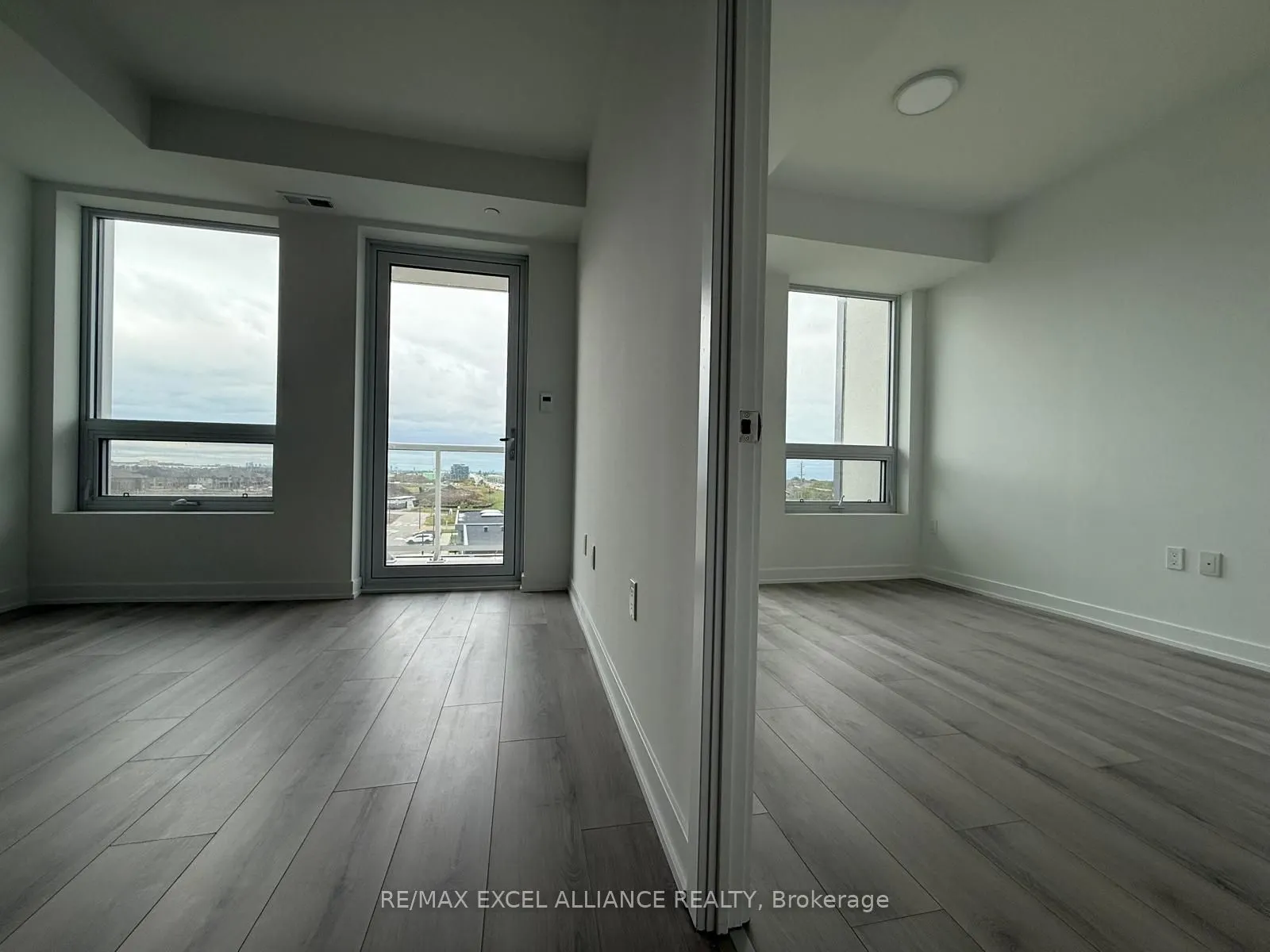 1005 Dundas Street E, #617