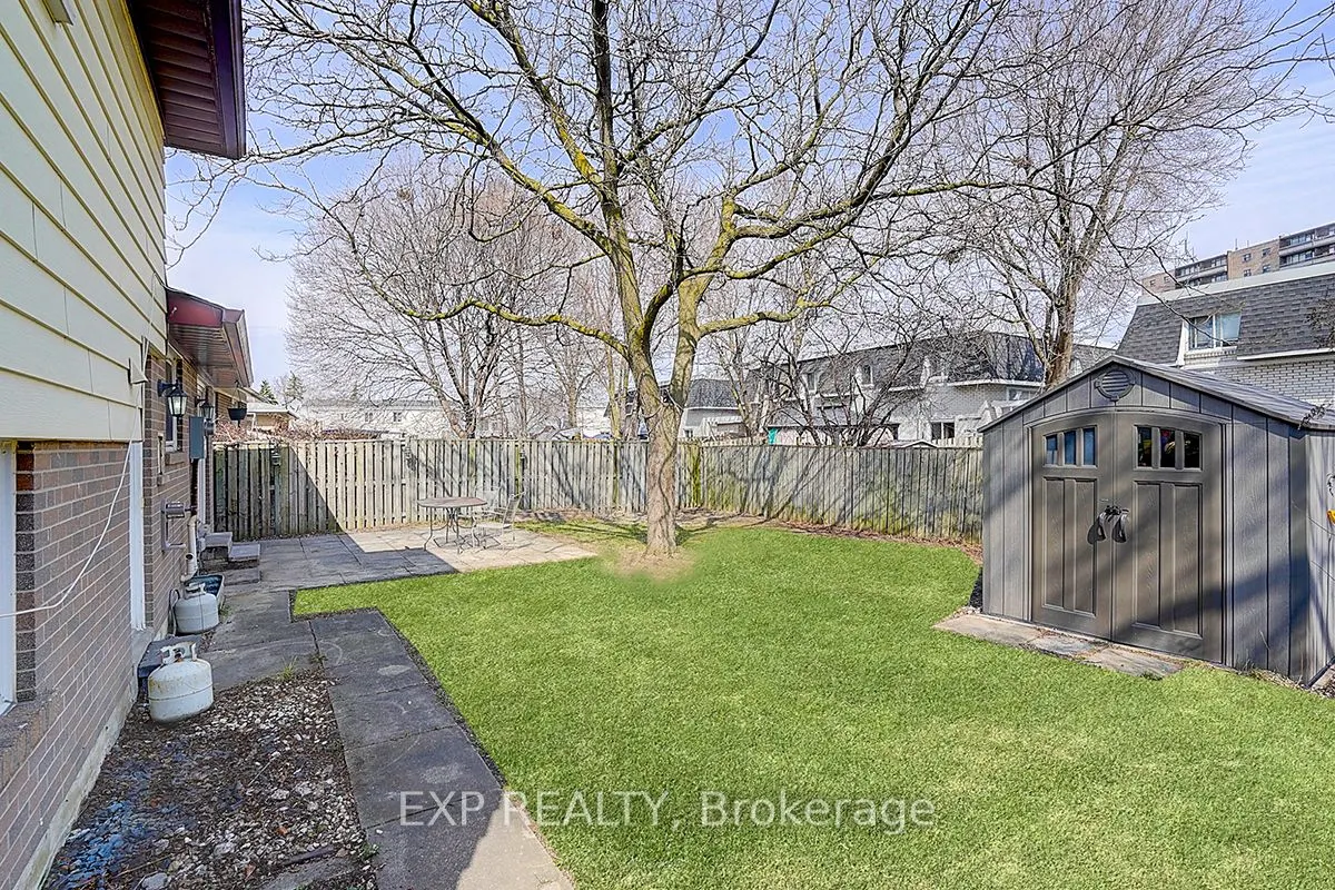 11 Tullamore Road