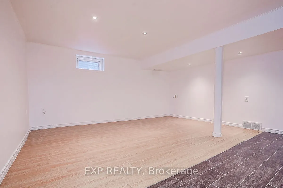 11 Tullamore Road