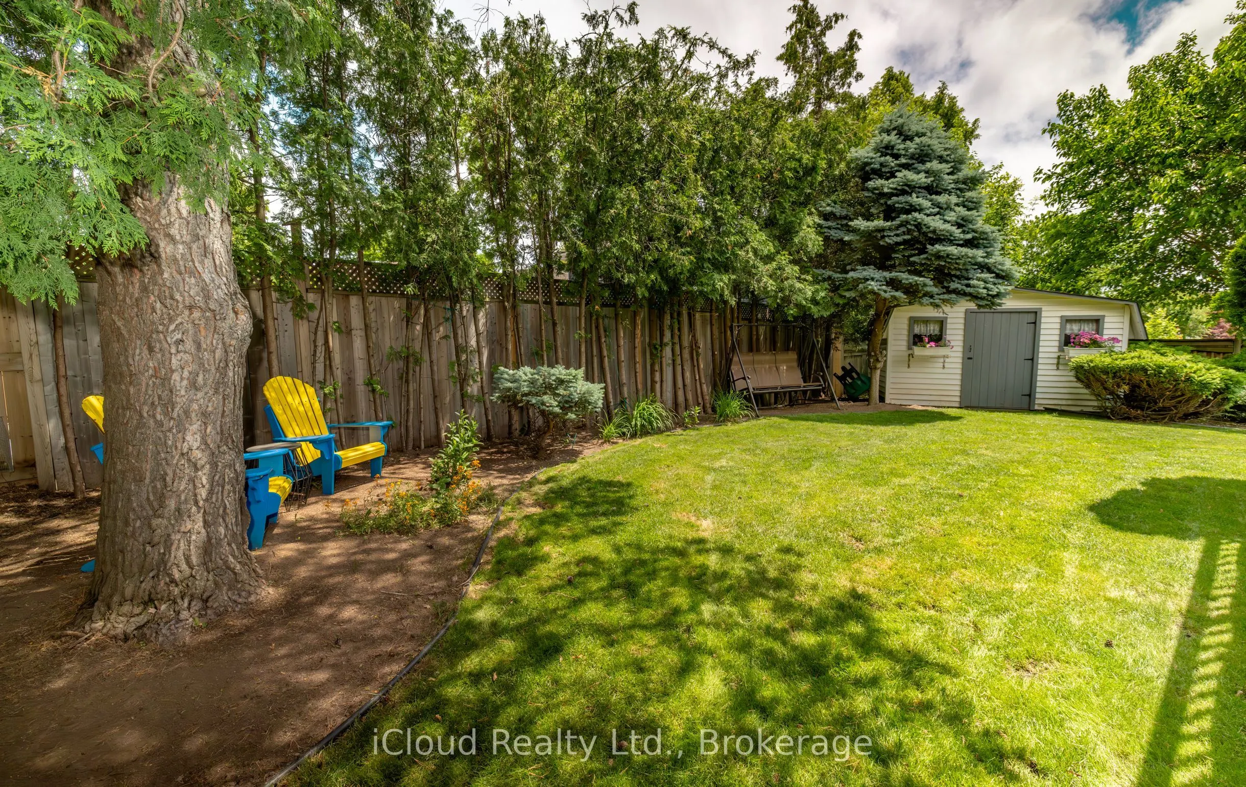 2183 Sandringham Drive