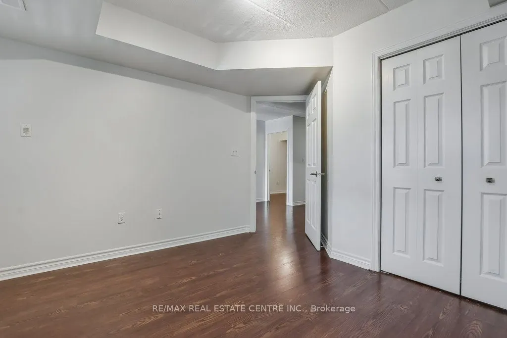 1370 Main Street E, #306