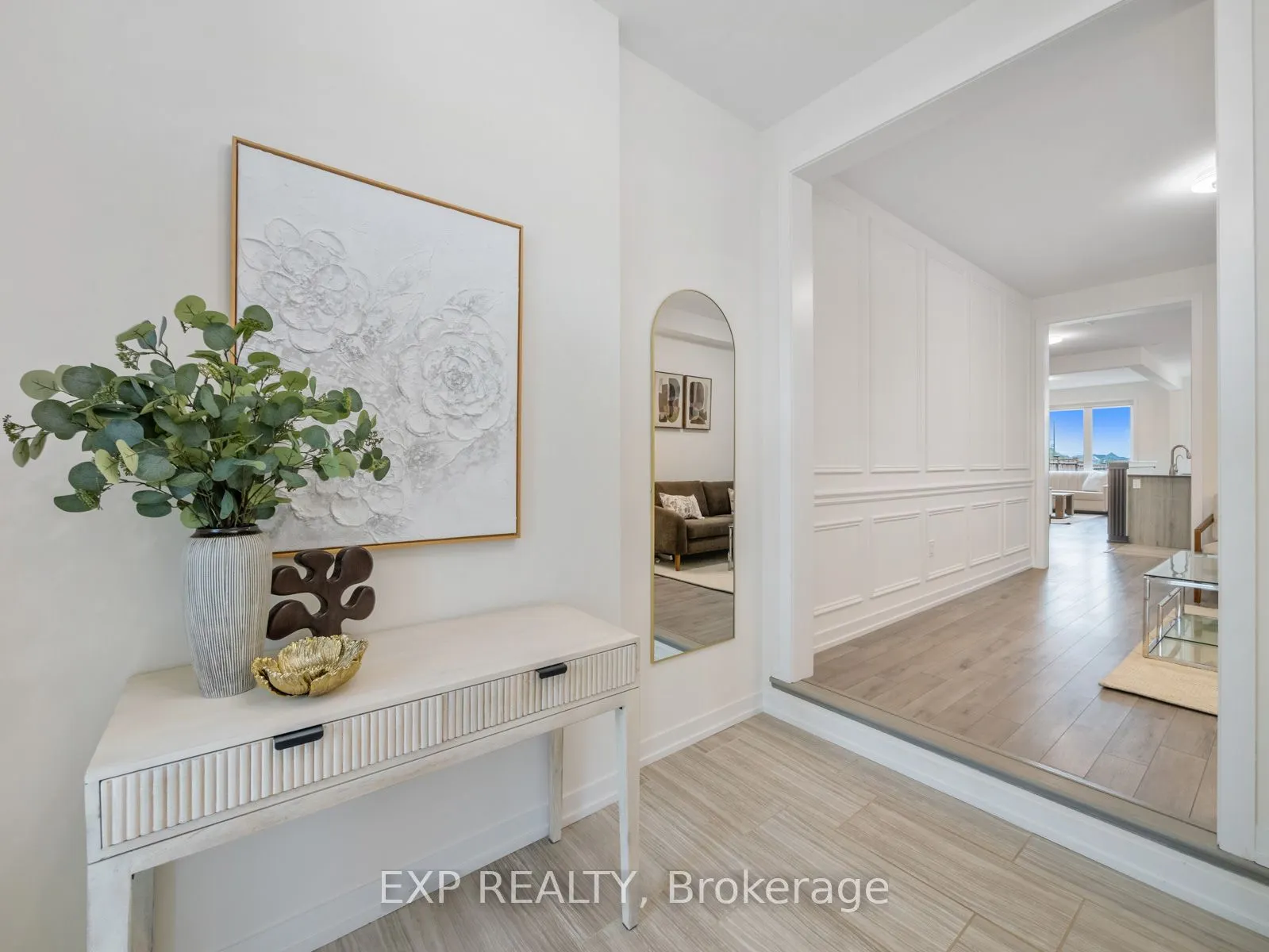 1476 Rose Way