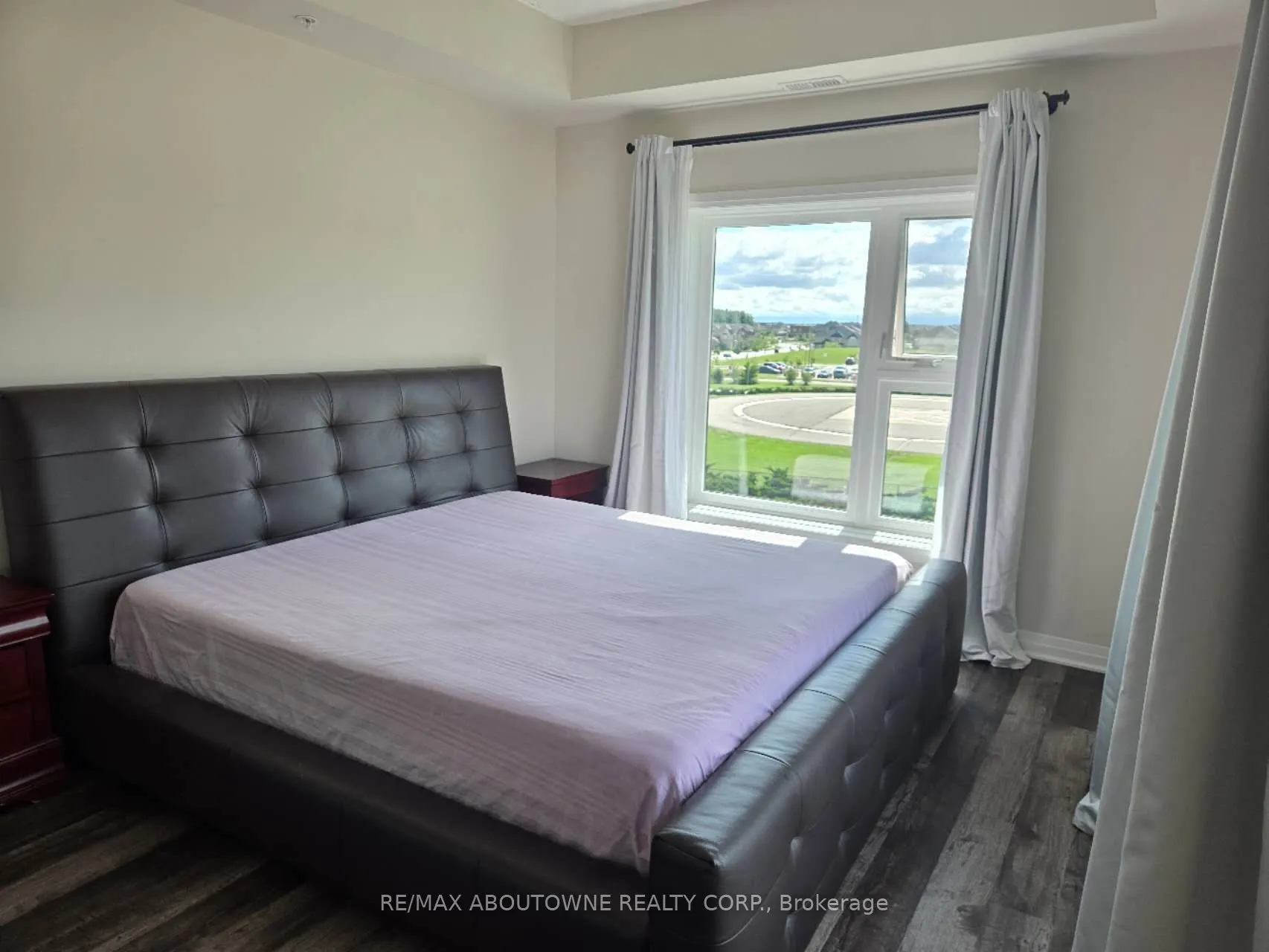 610 Farmstead Drive, #406