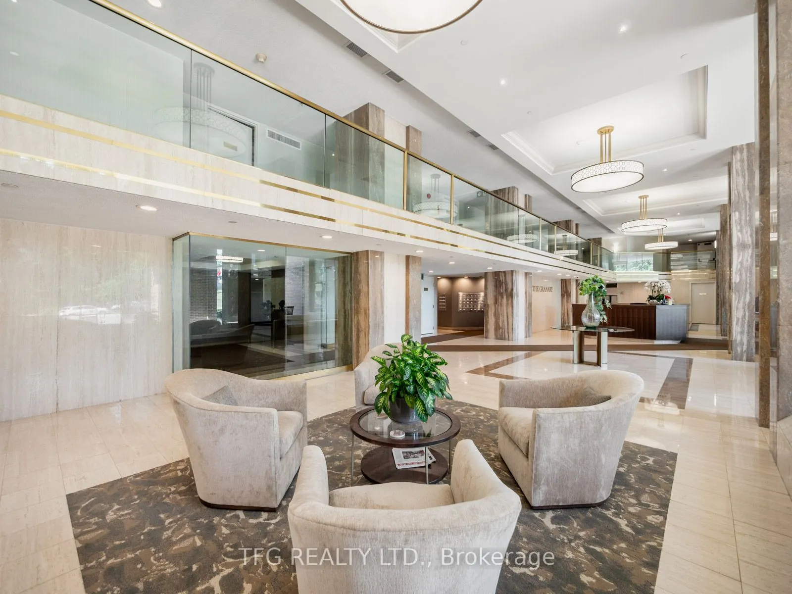 100 Lakeshore Road E, #610