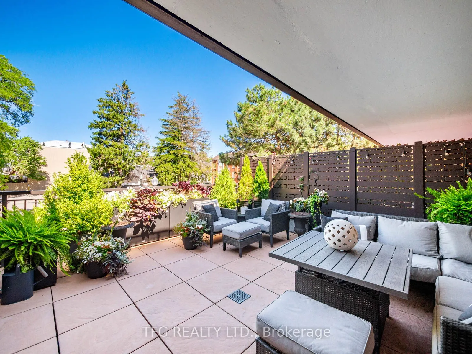 100 Lakeshore Road E, #610