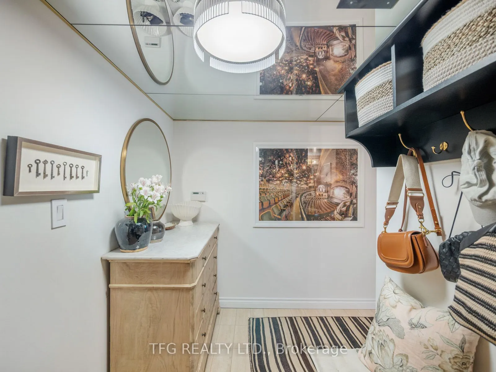 100 Lakeshore Road E, #610
