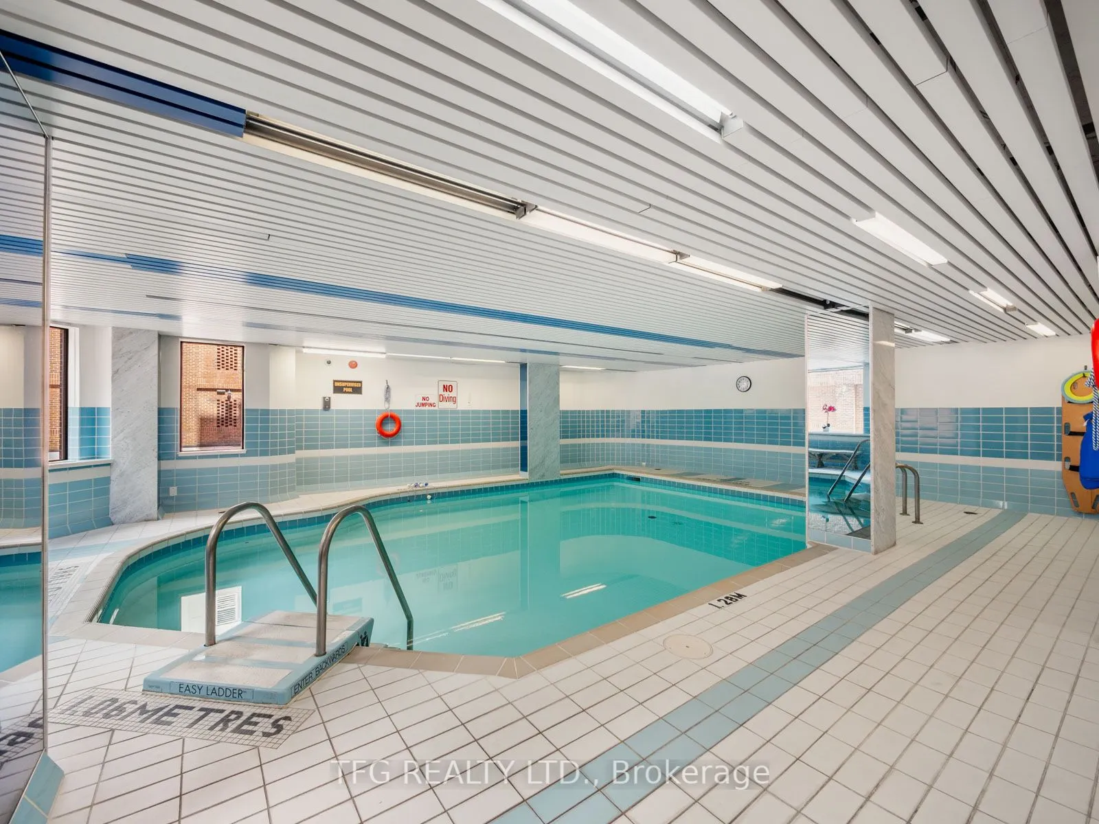 100 Lakeshore Road E, #610