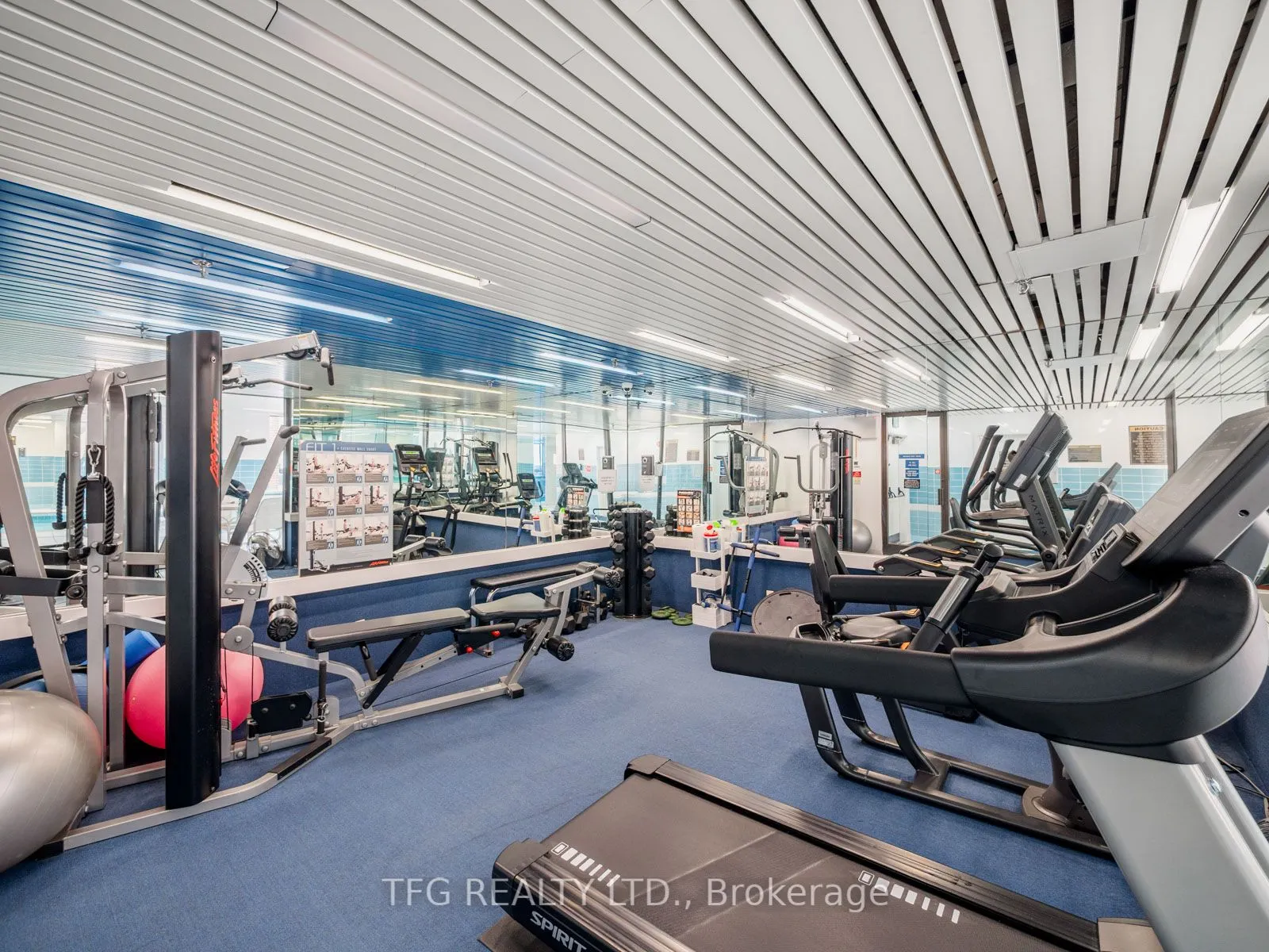 100 Lakeshore Road E, #610