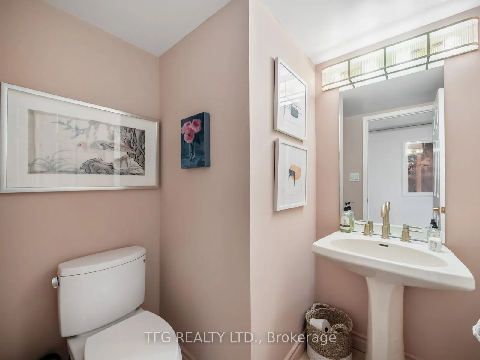 100 Lakeshore Road E, #610
