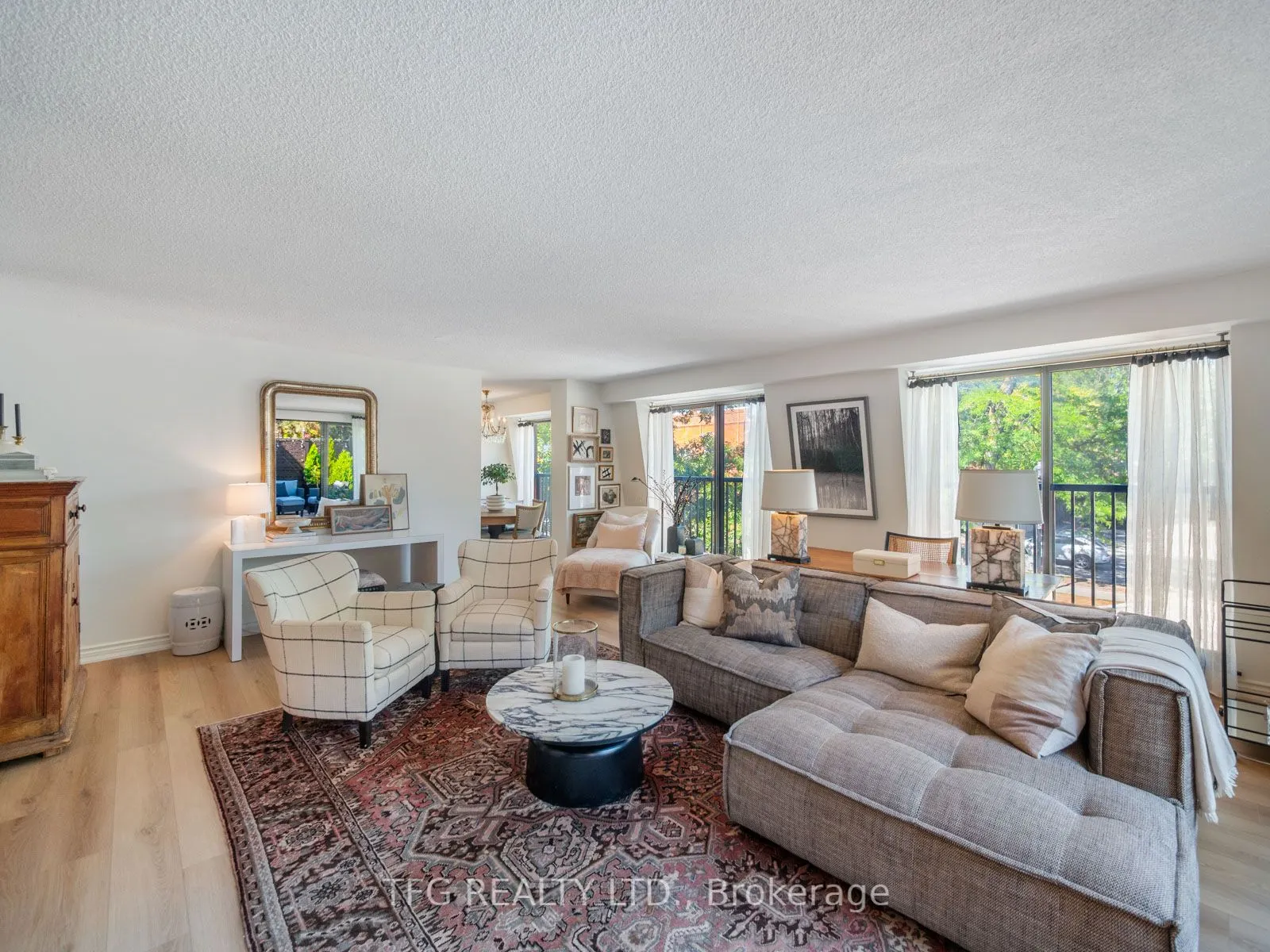 100 Lakeshore Road E, #610