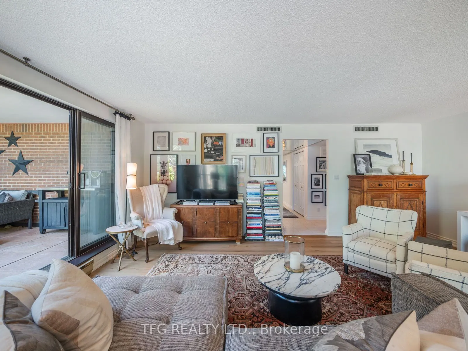 100 Lakeshore Road E, #610
