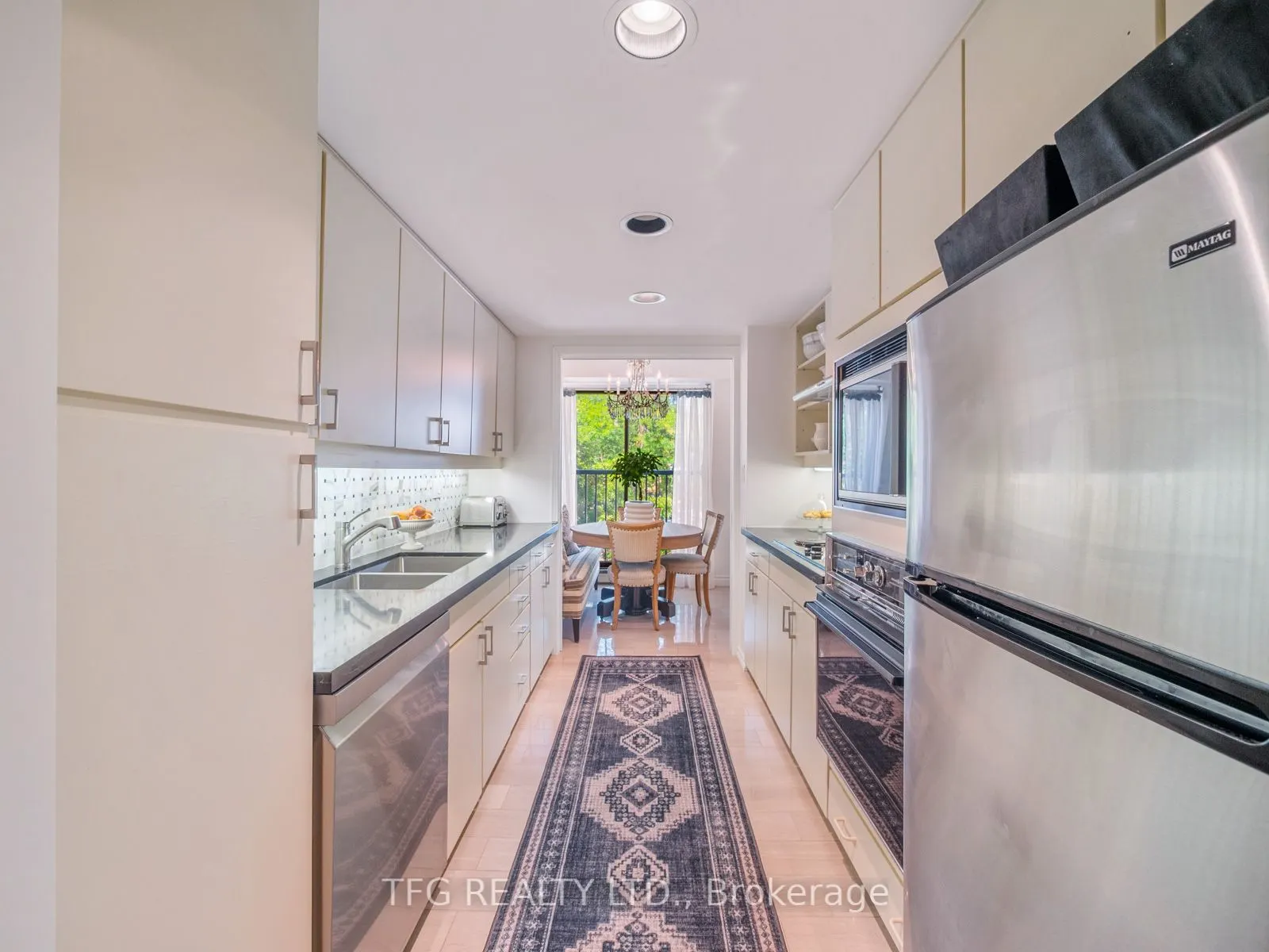 100 Lakeshore Road E, #610