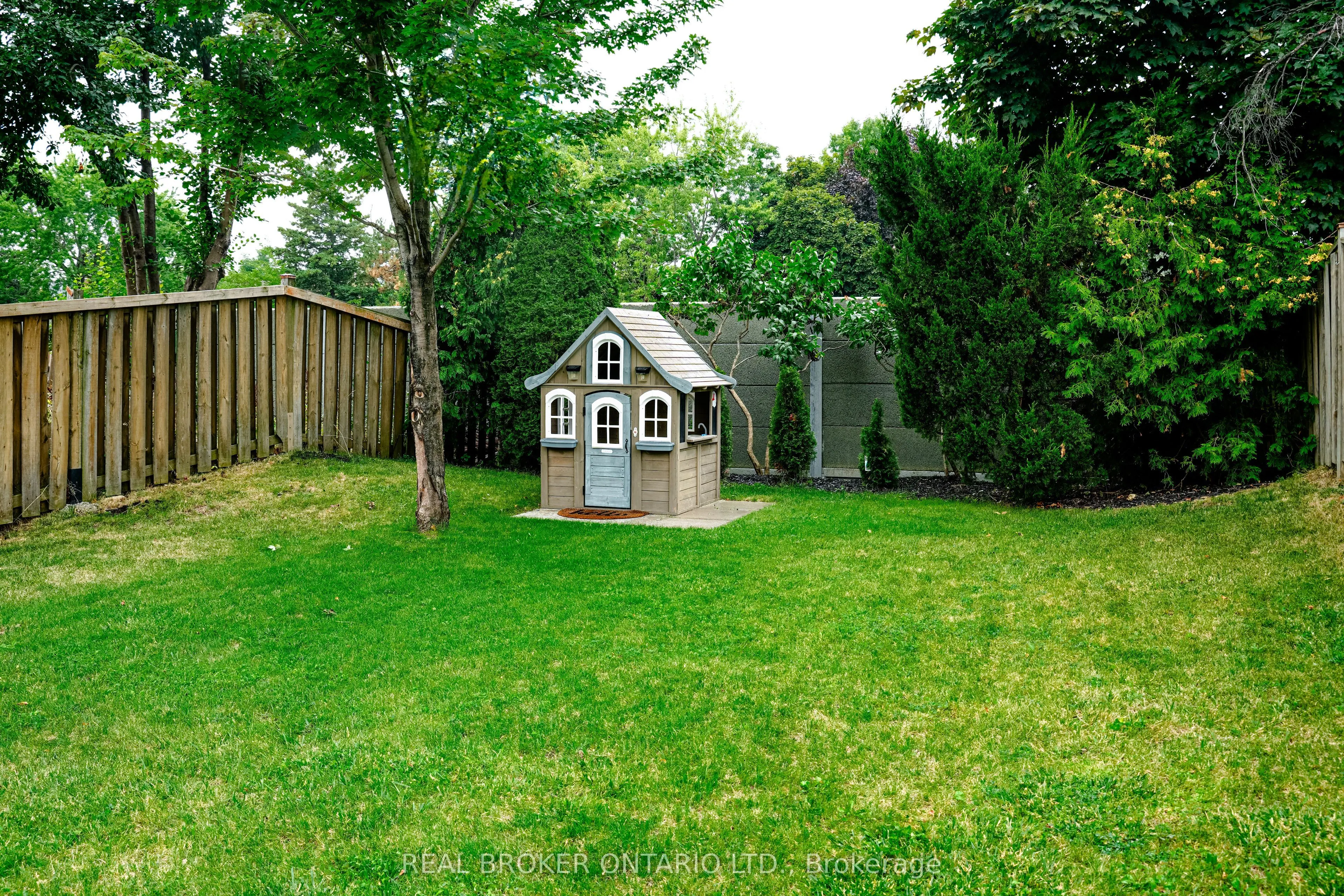 393 Hansen RD North Road