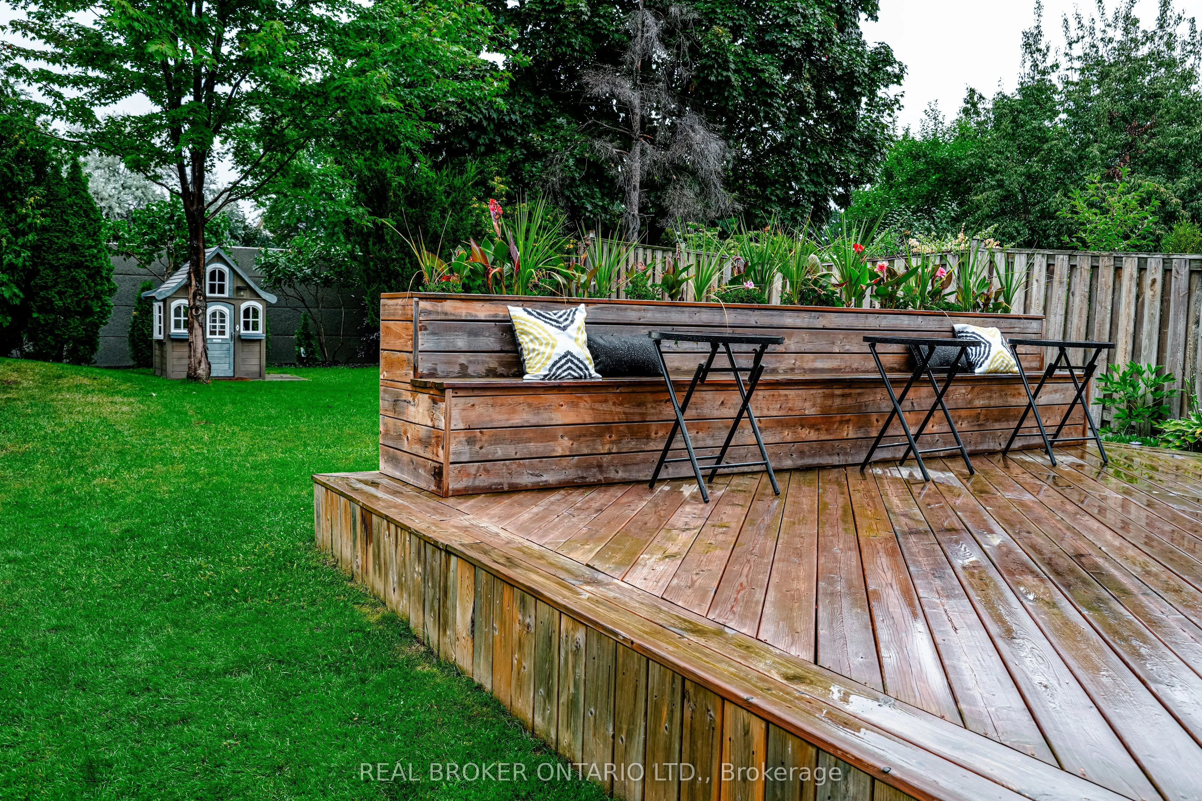 393 Hansen RD North Road