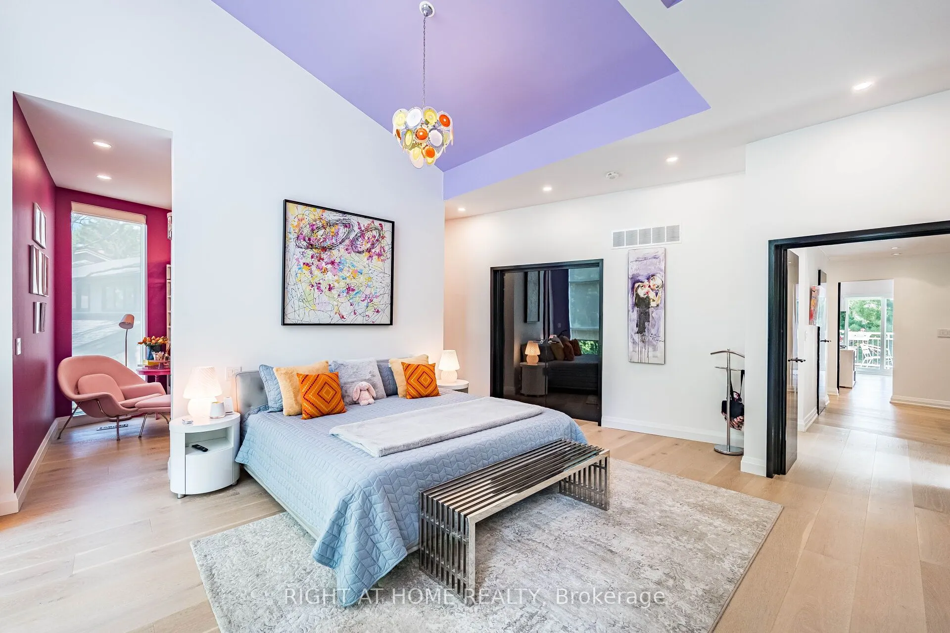 1 Friars Lane W