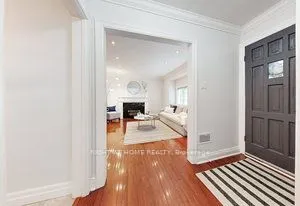 66 CLIVEDEN Avenue