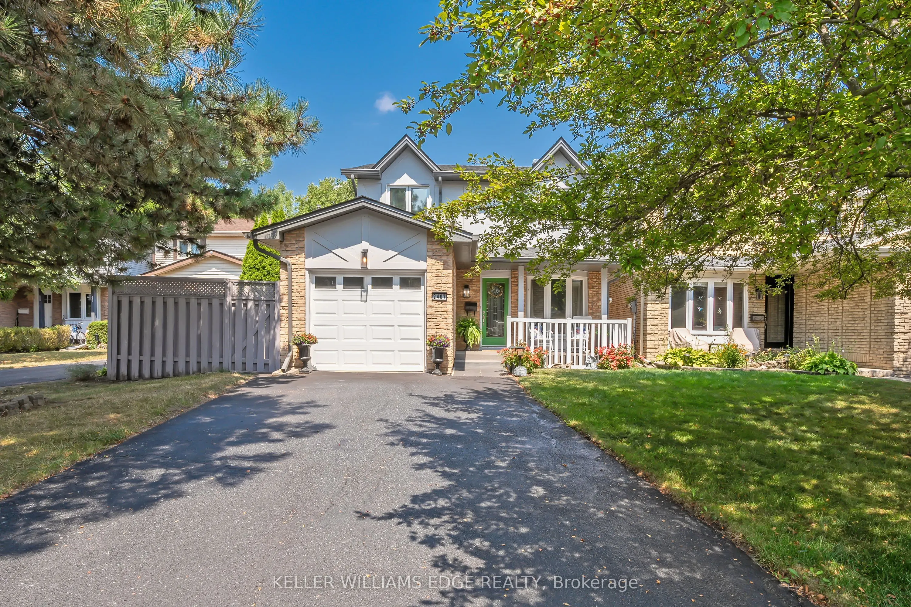 2407 Hemlock Court
