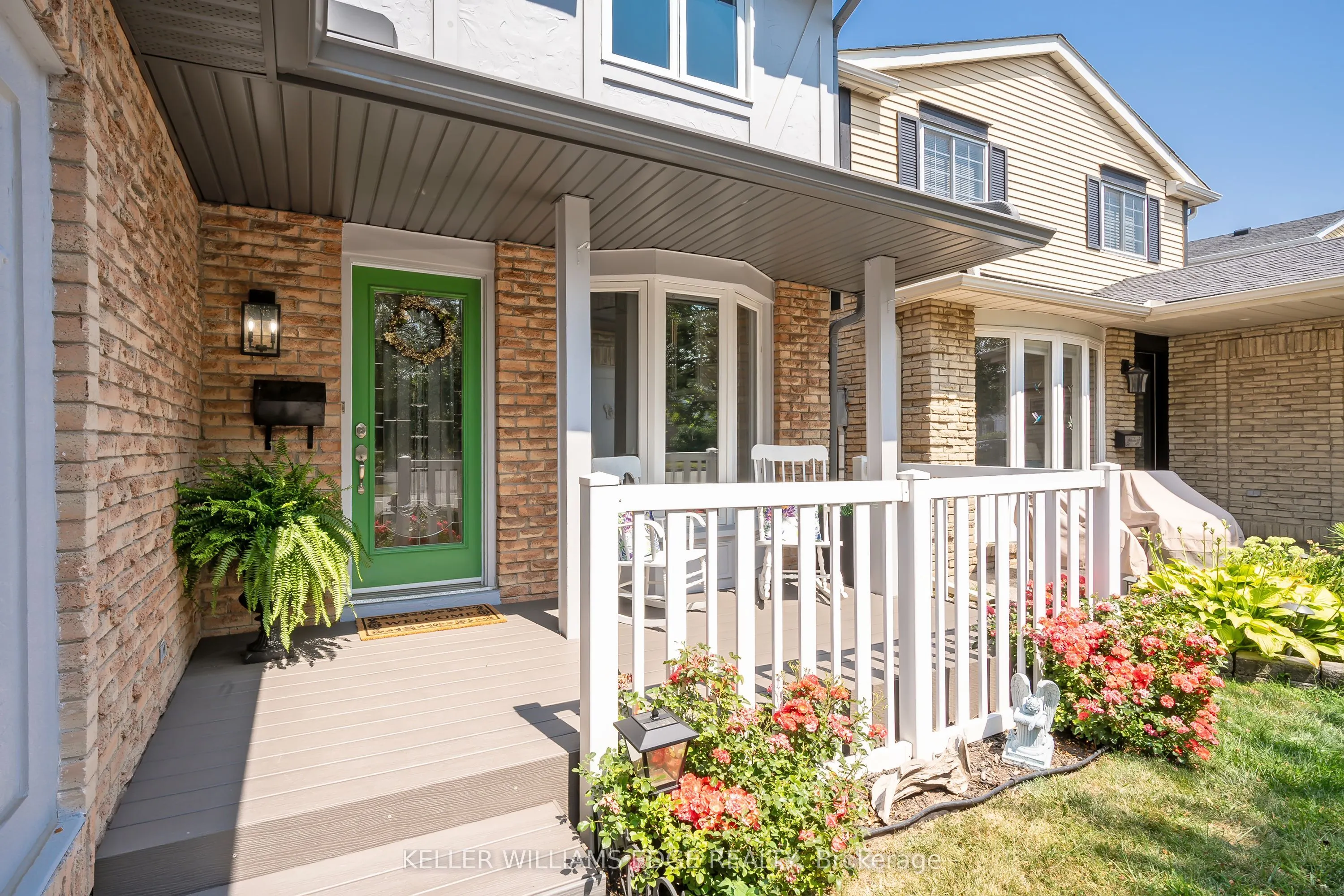 2407 Hemlock Court